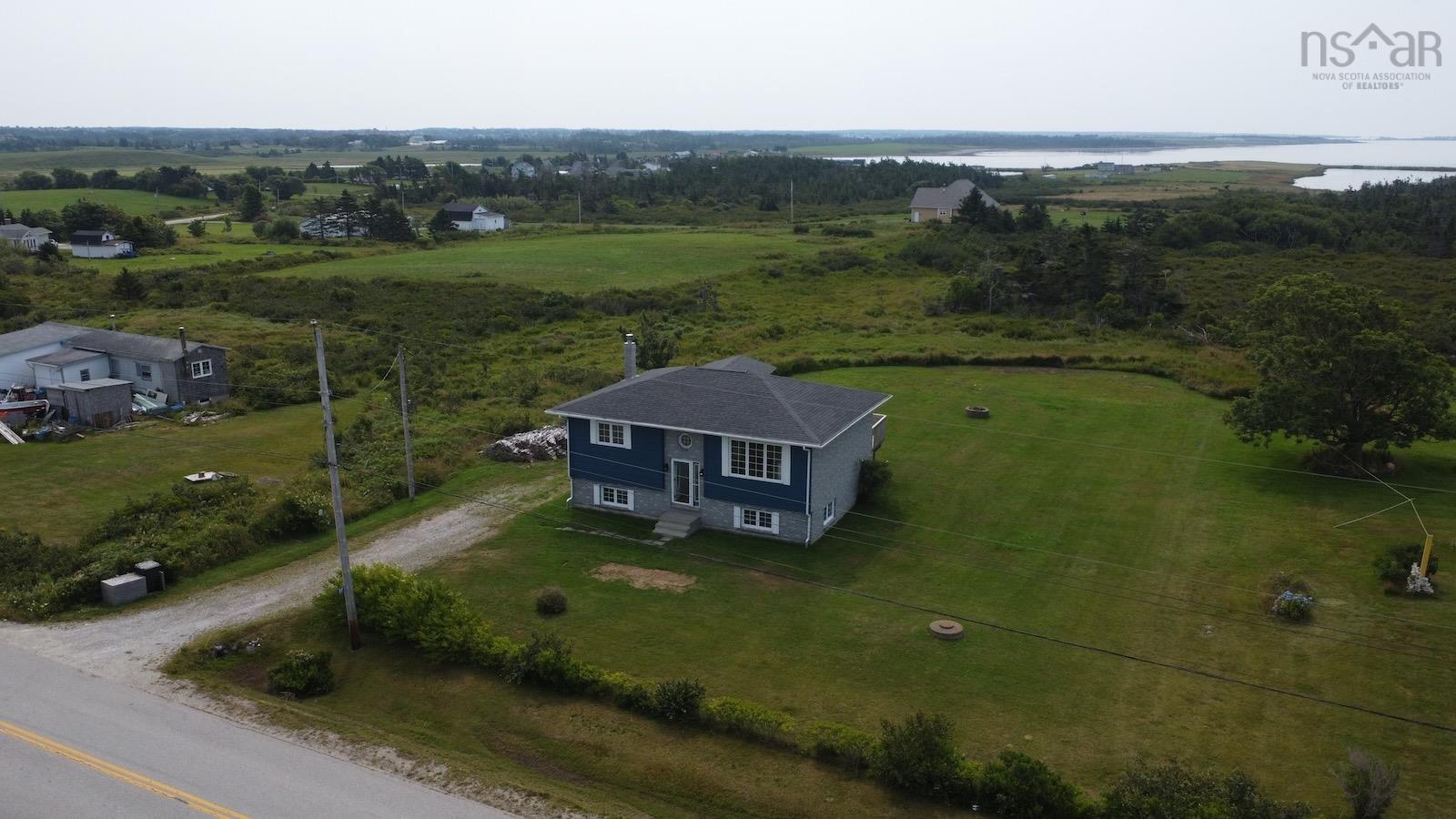 $319,900.00: 37 Chegoggin Point Road, Pembroke