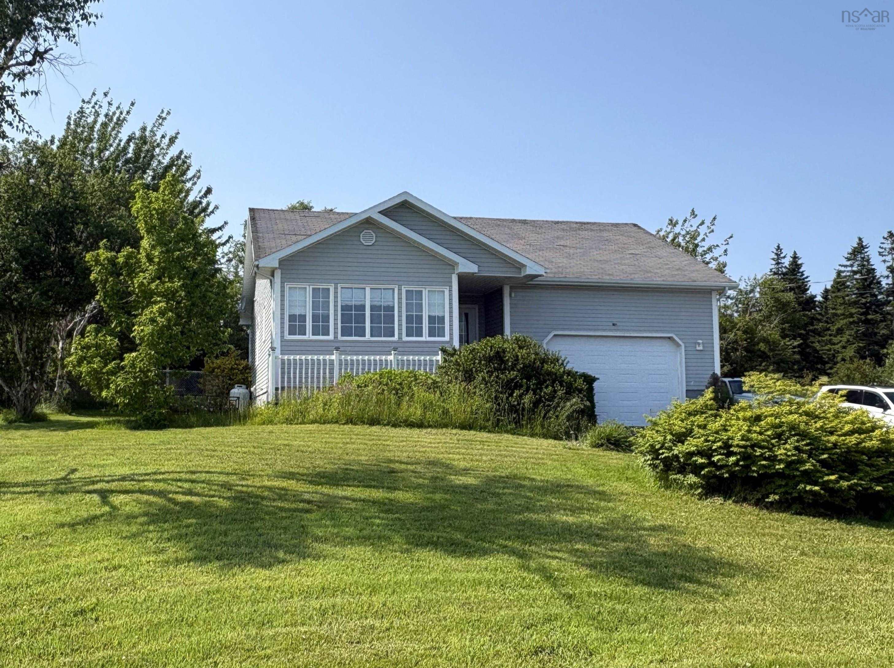 $589,000.00: 454 HILLSIDE BOULARDERIE Road, Groves Point