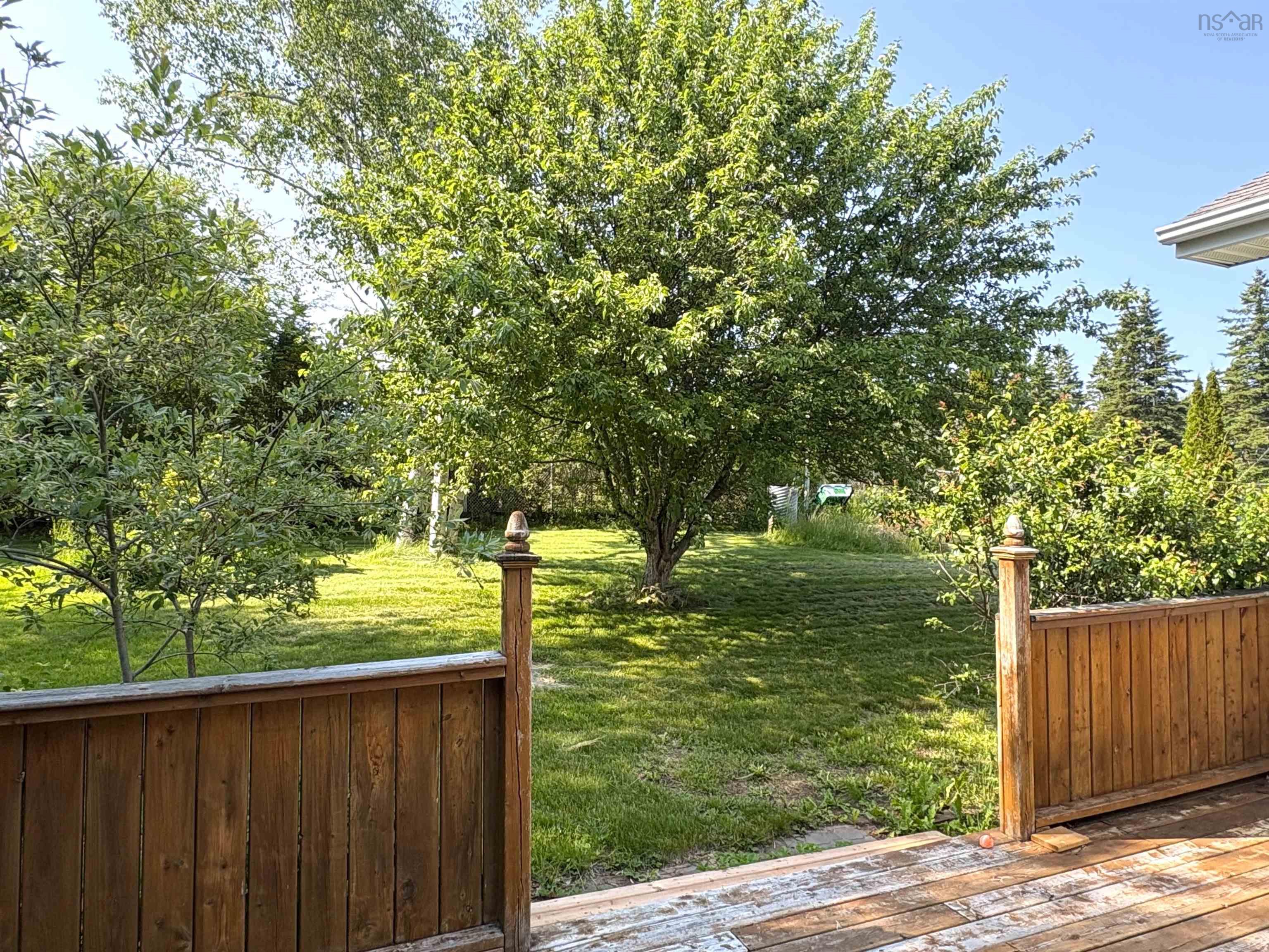 $589,000.00: 454 HILLSIDE BOULARDERIE Road, Groves Point