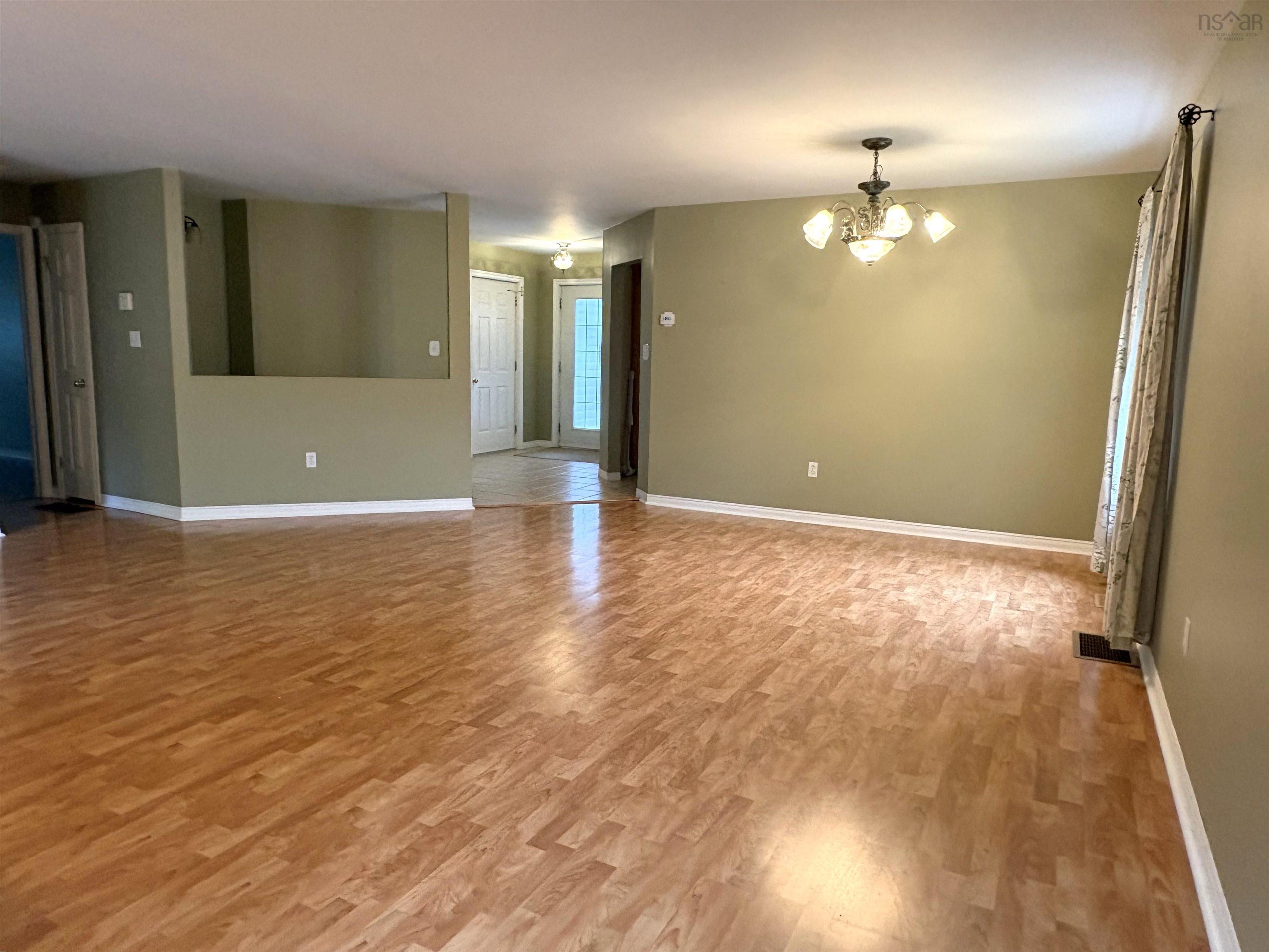 $589,000.00: 454 HILLSIDE BOULARDERIE Road, Groves Point