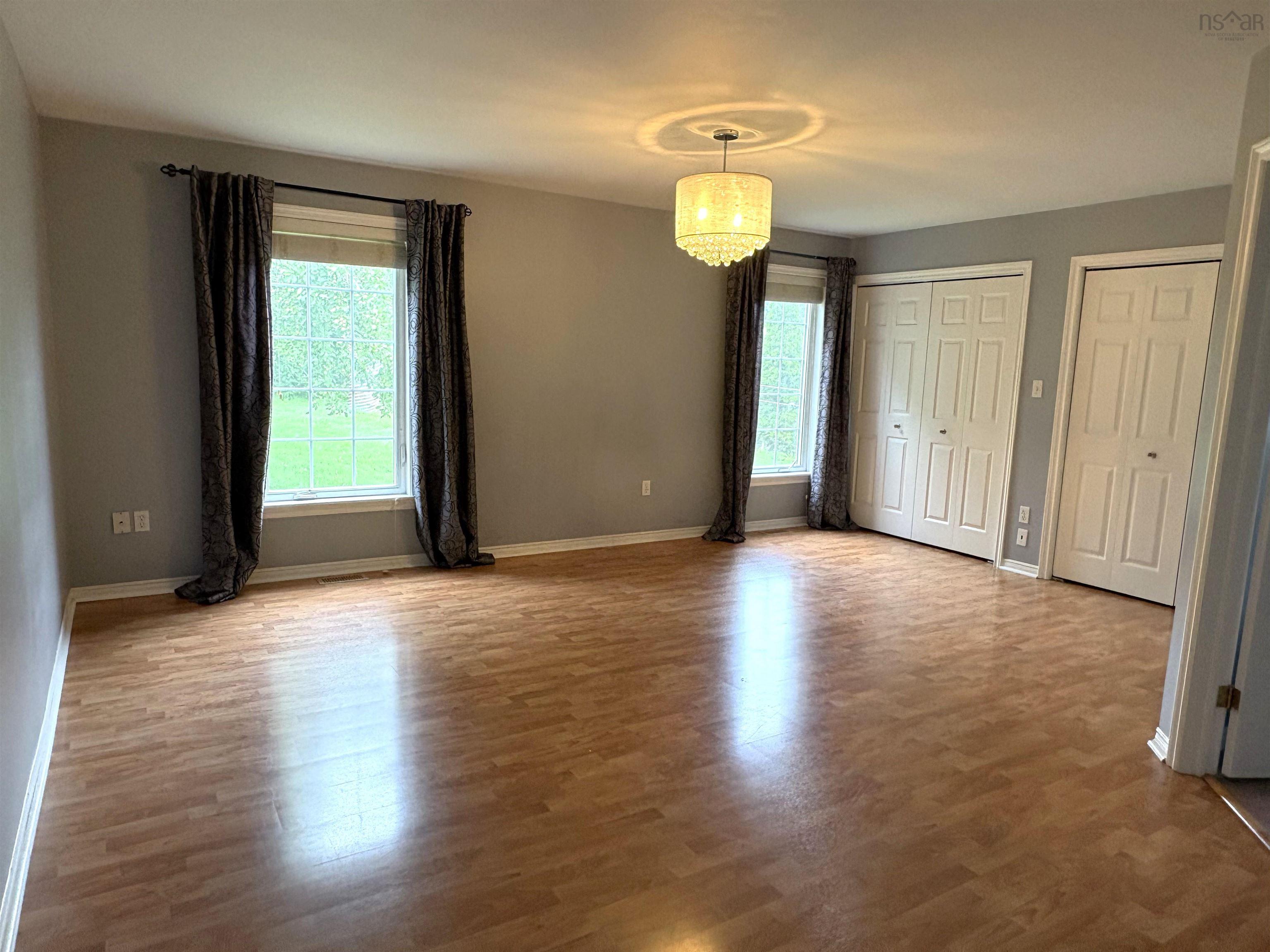 $589,000.00: 454 HILLSIDE BOULARDERIE Road, Groves Point