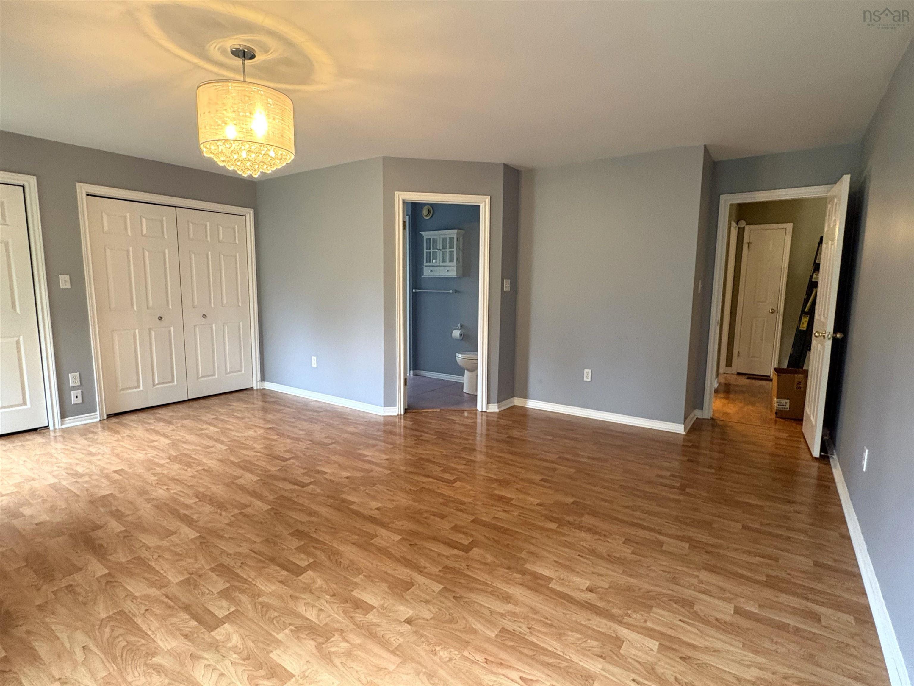 $589,000.00: 454 HILLSIDE BOULARDERIE Road, Groves Point