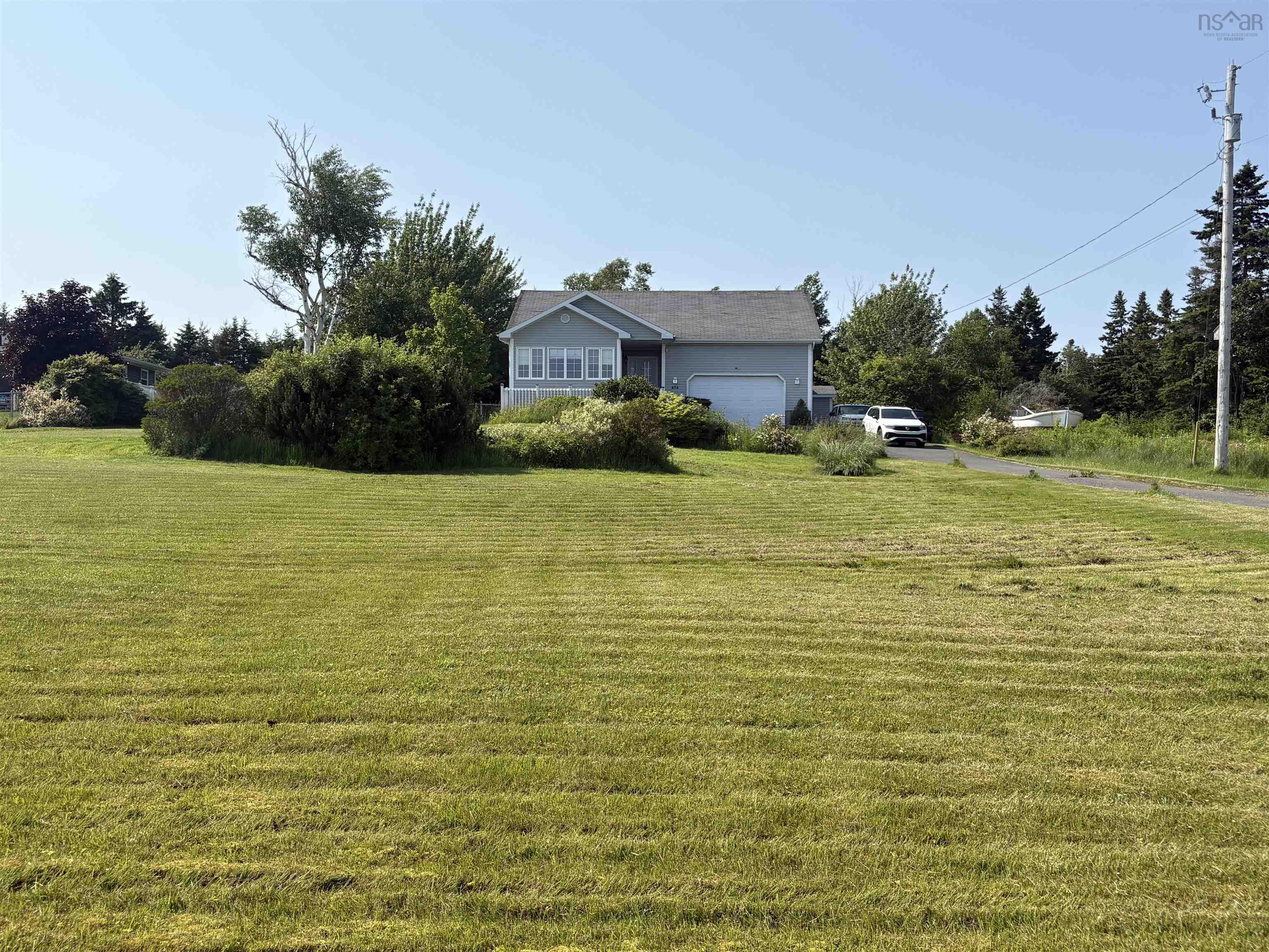 $589,000.00: 454 HILLSIDE BOULARDERIE Road, Groves Point