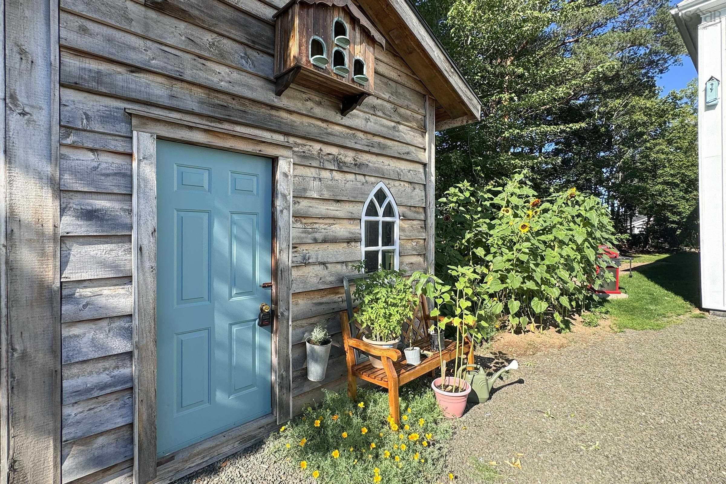 $465,000.00: 579 Main Street, Lawrencetown