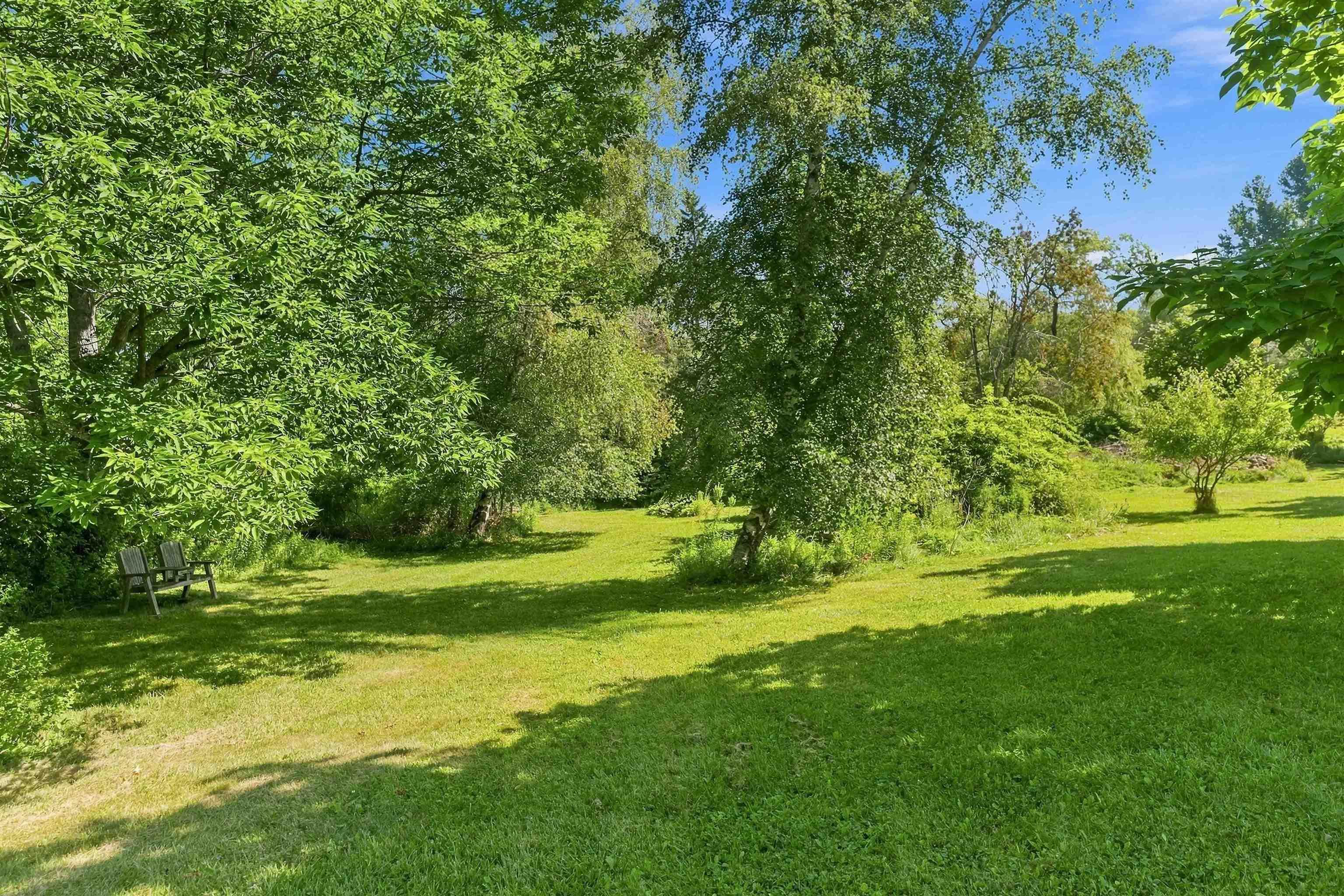 $374,900.00: 14077 Highway 1, Hants Border