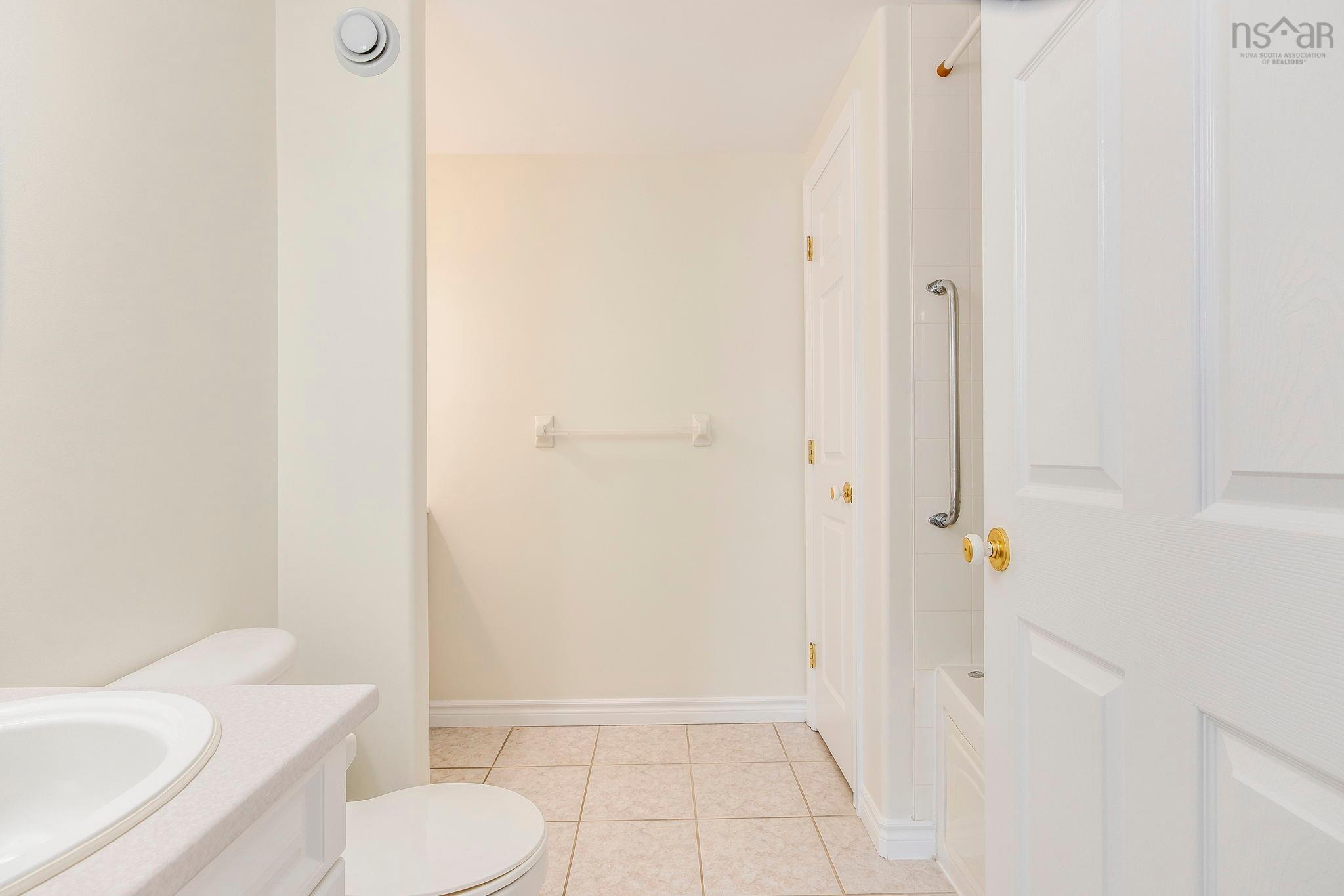 802 99 Waterfront Drive, Bedford, NS (MLS 202620449)