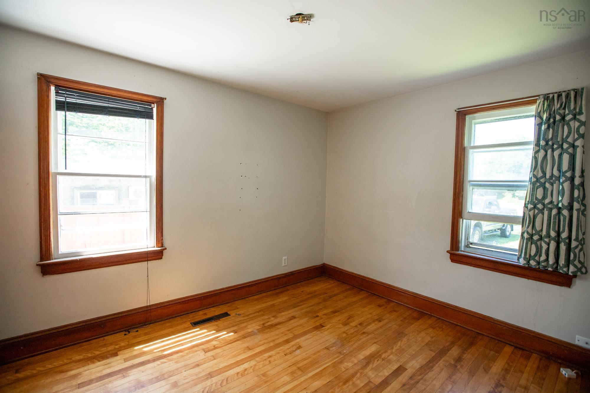 6 Harris Road, Dartmouth, NS (MLS 202620467)