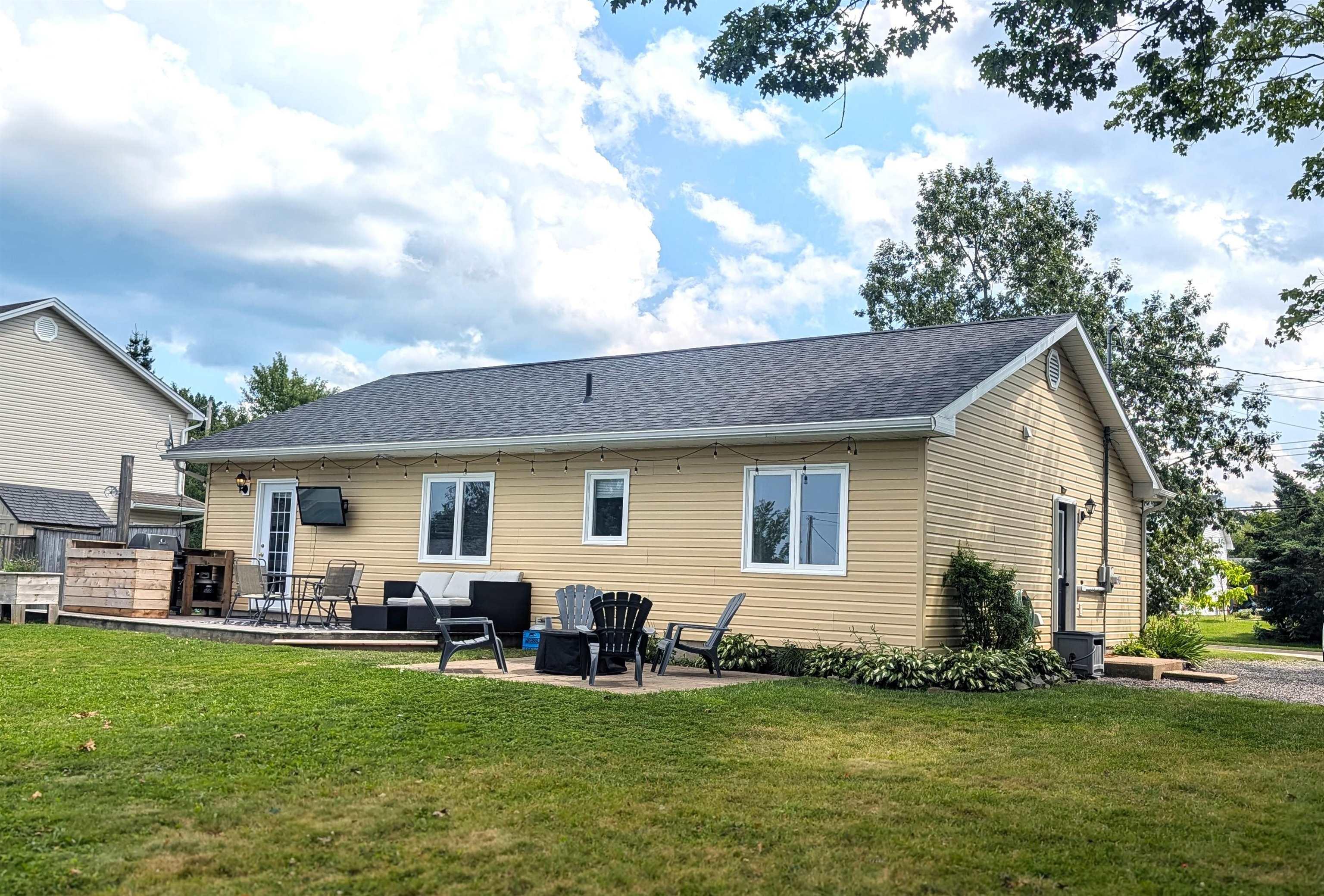 $424,000.00: 936 Scott Drive, North Kentville