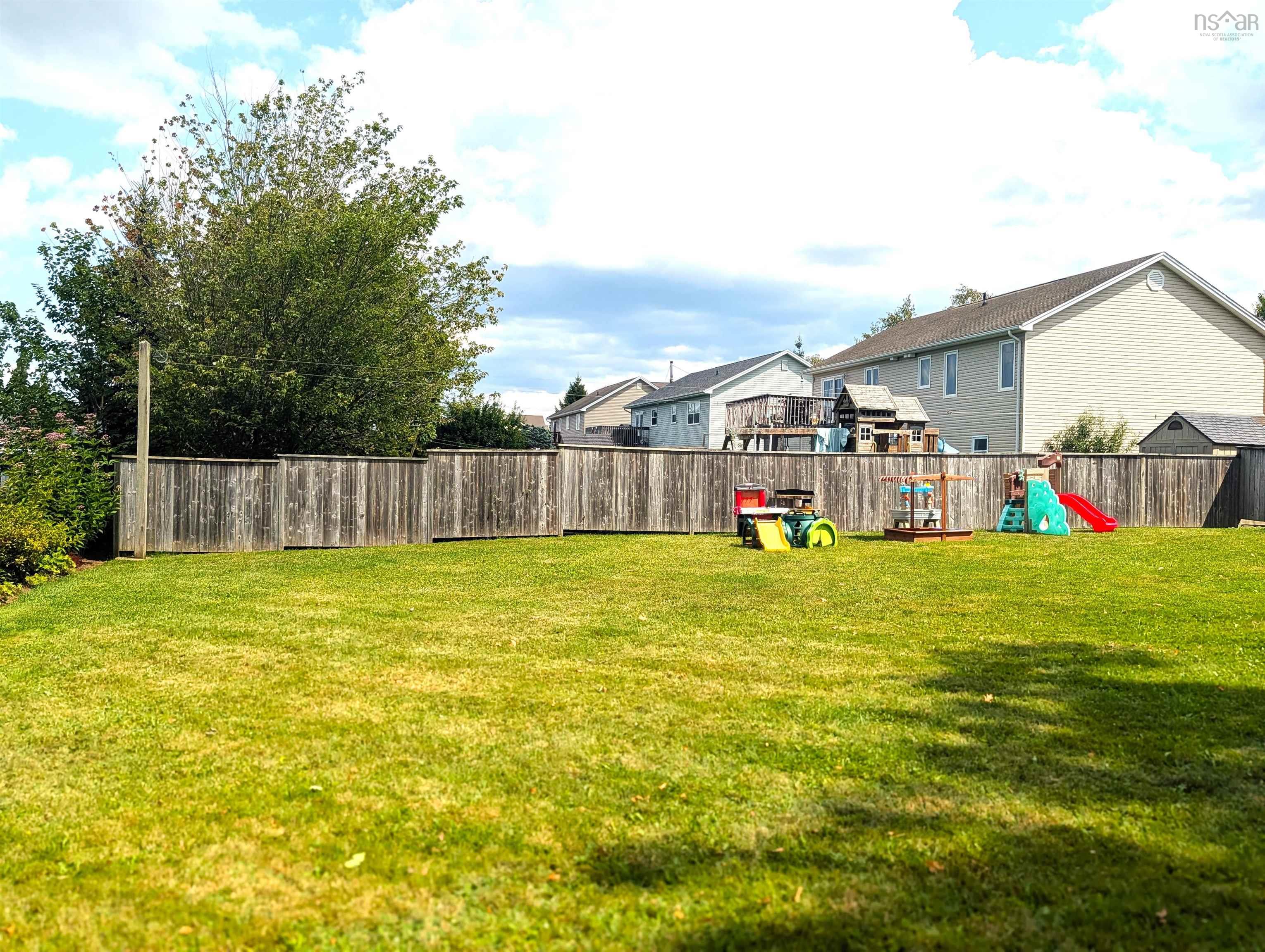 $424,000.00: 936 Scott Drive, North Kentville