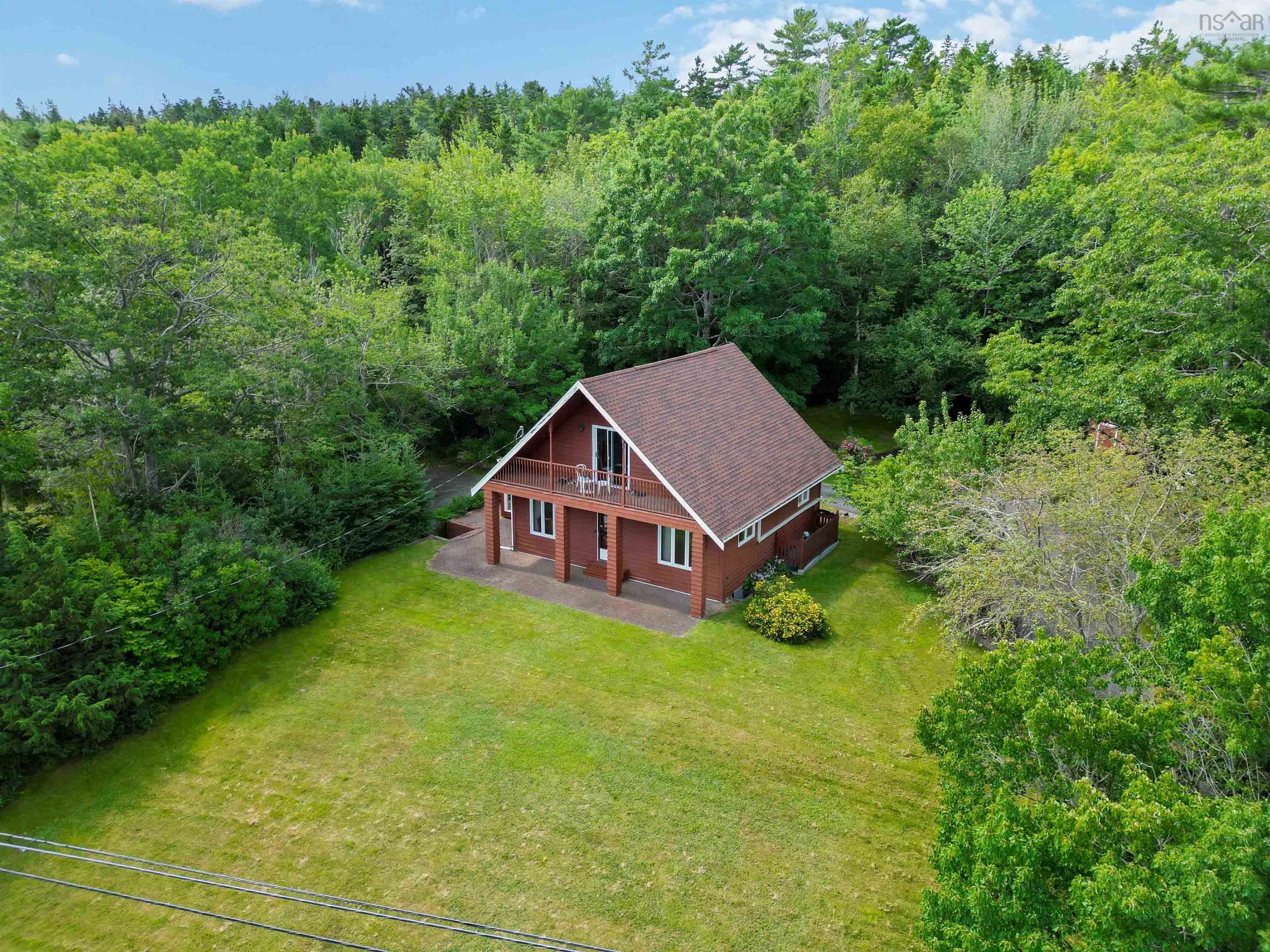 $589,000.00: 1558 Highway 329, Birchy Head