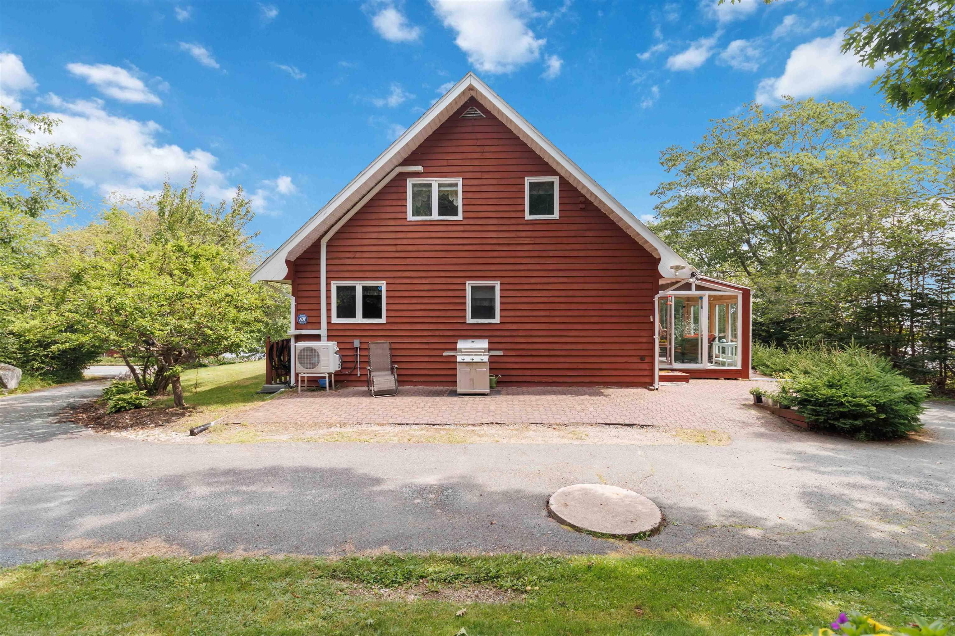 $589,000.00: 1558 Highway 329, Birchy Head