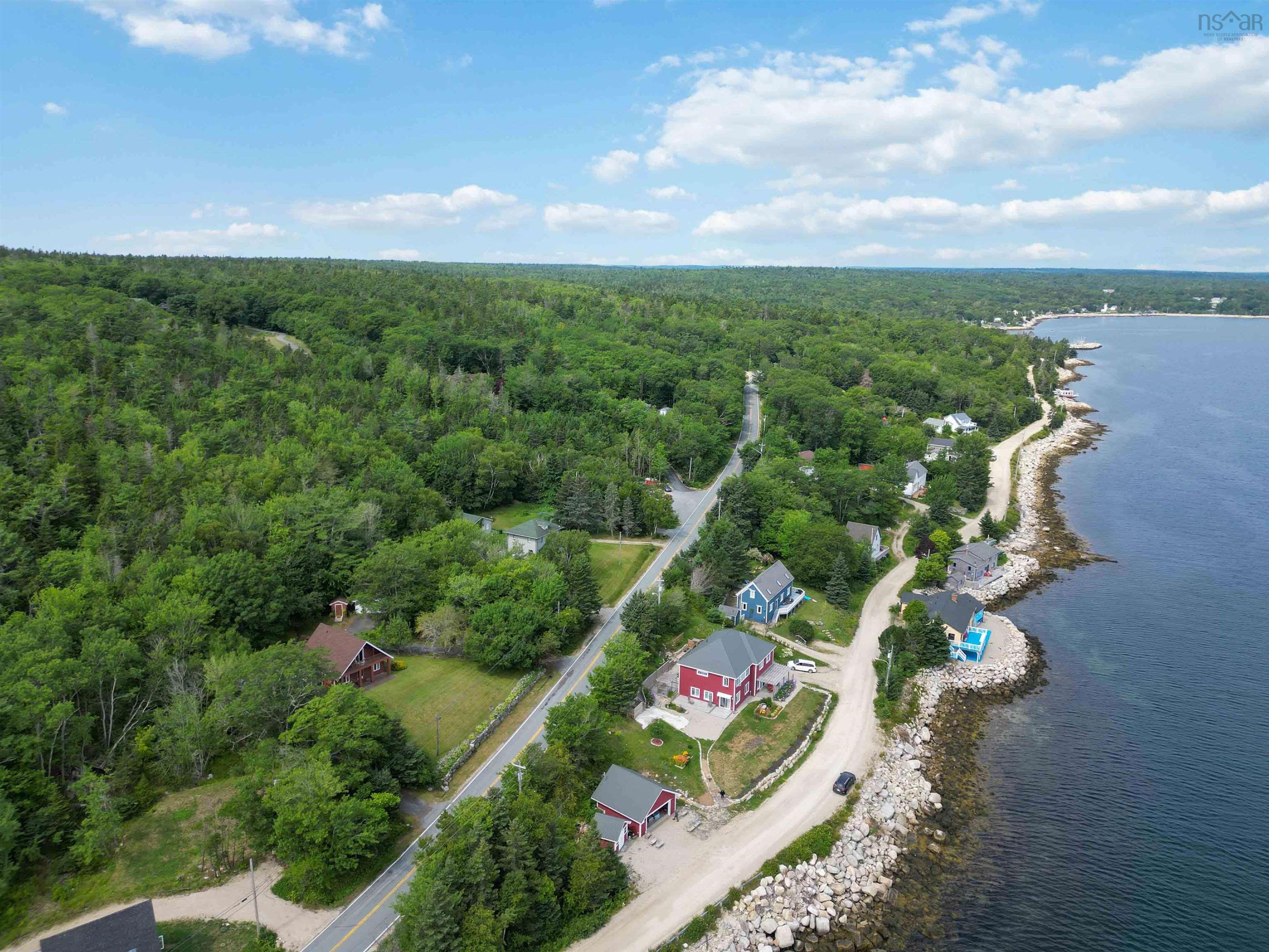 $589,000.00: 1558 Highway 329, Birchy Head