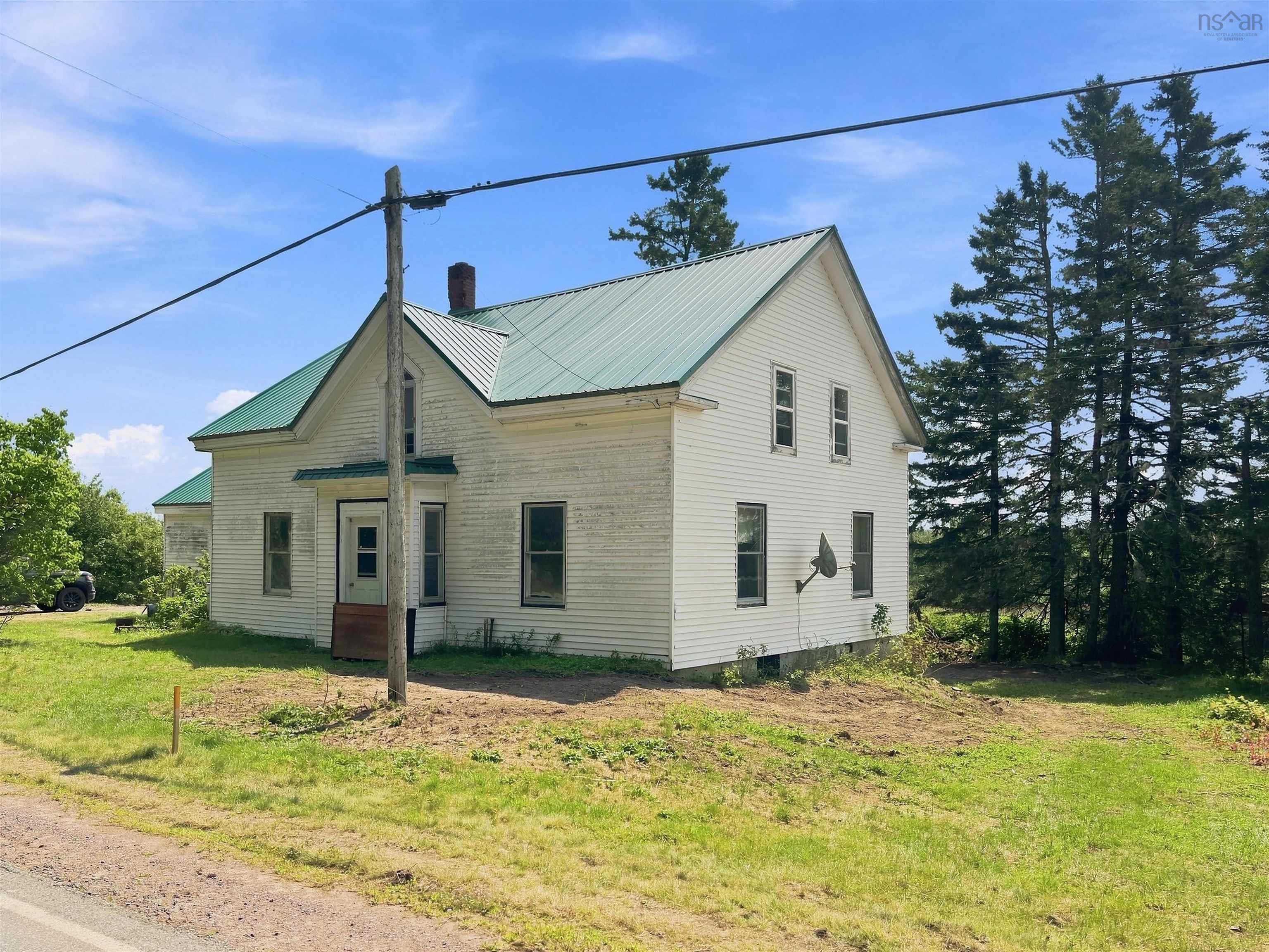$179,900.00: 10834 209 Highway, Wharton