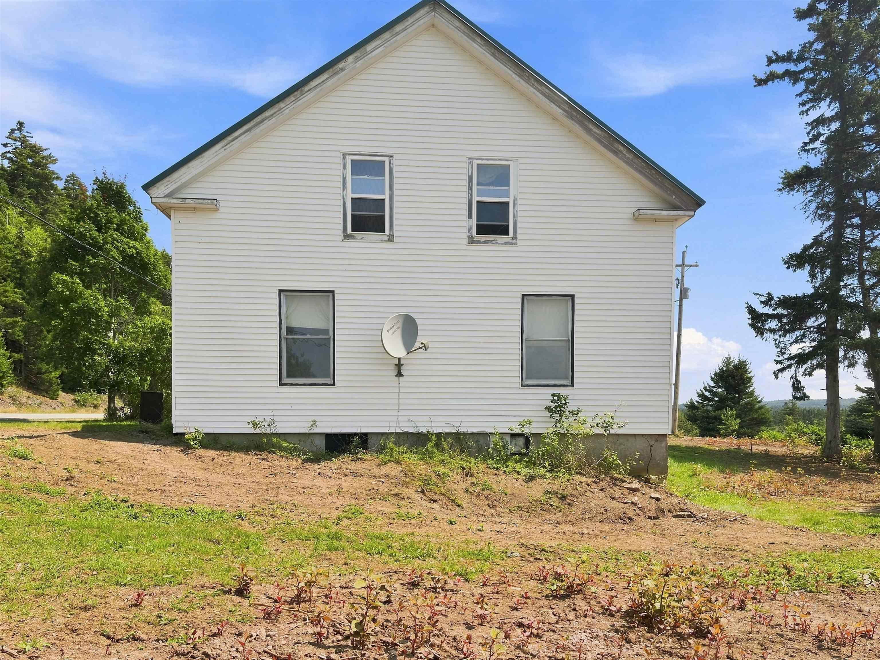 $179,900.00: 10834 209 Highway, Wharton