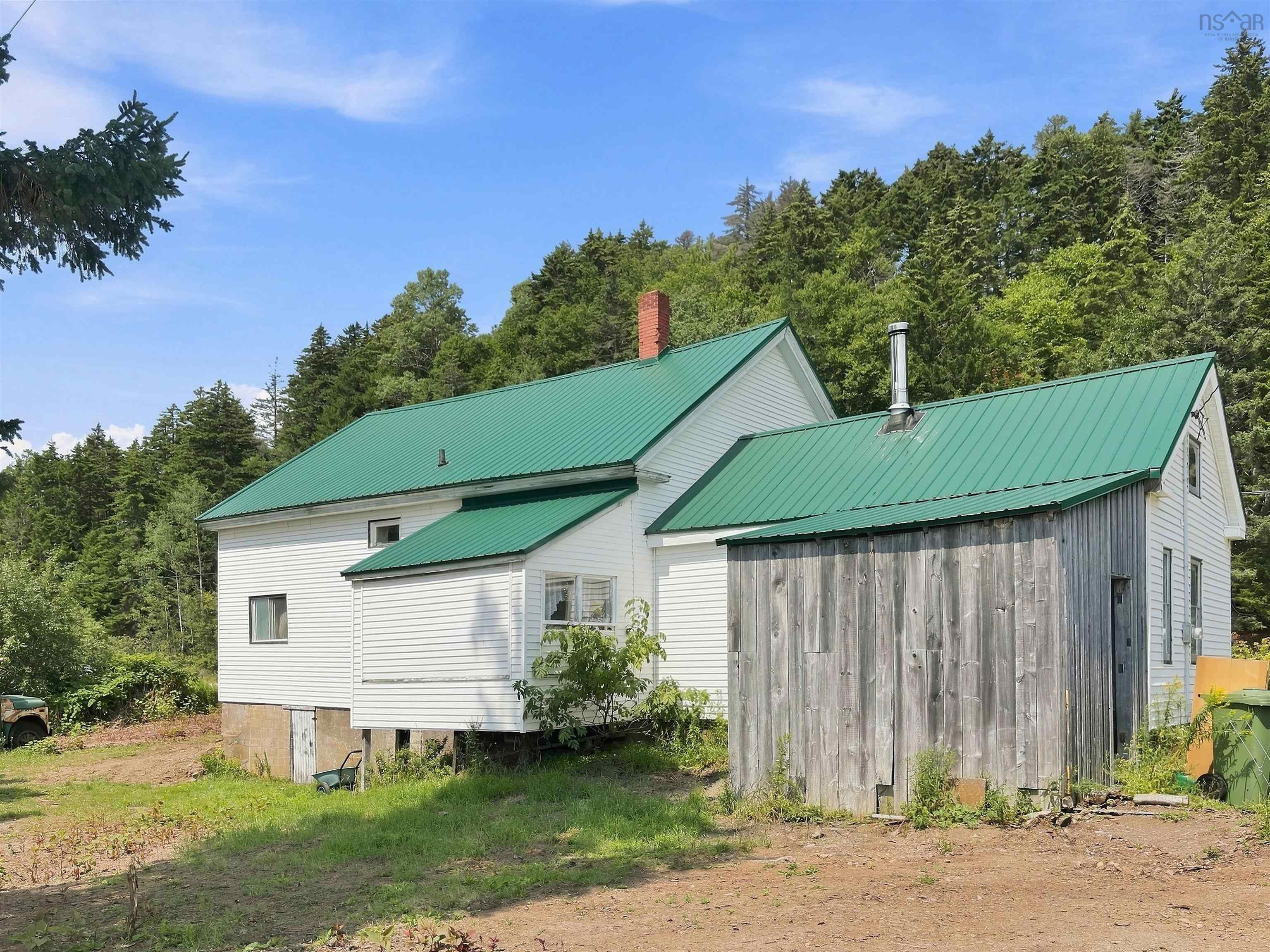 $179,900.00: 10834 209 Highway, Wharton