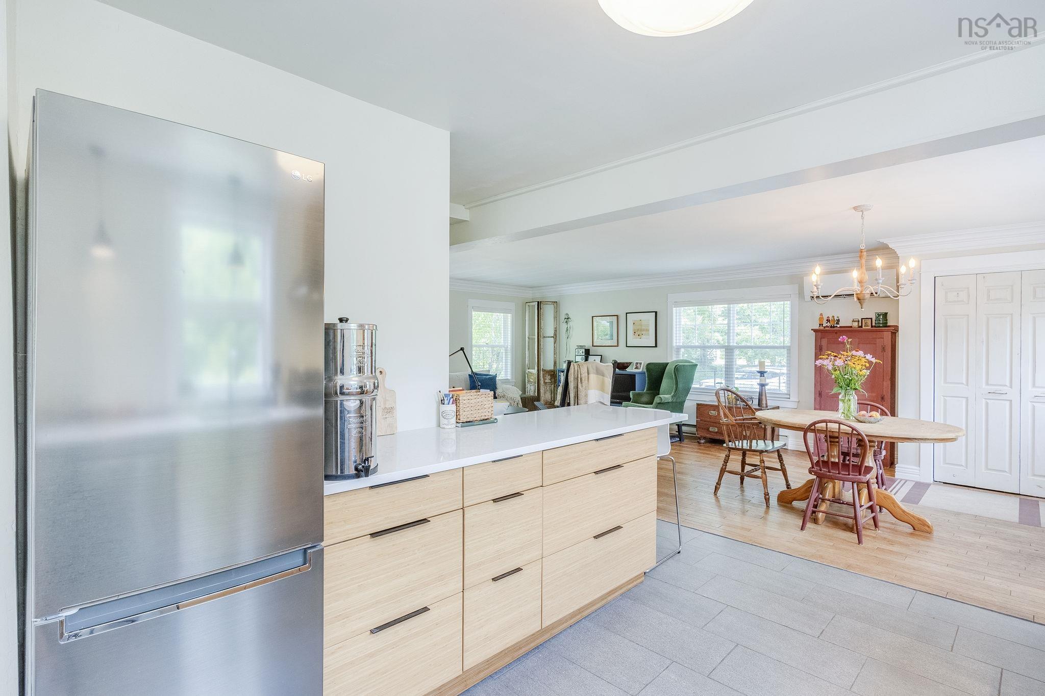 $460,000.00: 164 Cottage Street, Berwick