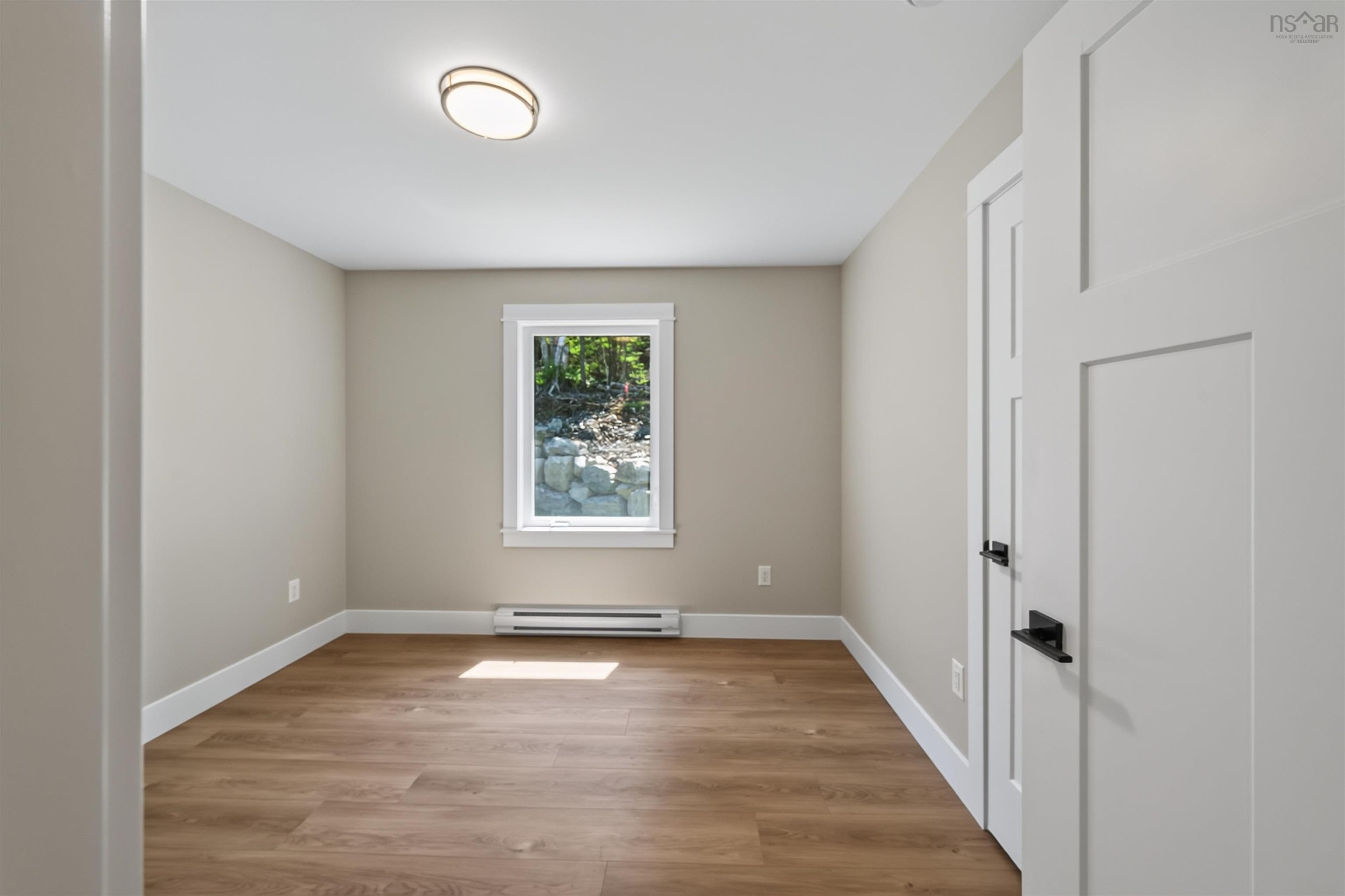 $529,900.00: 10546 Highway 7 Highway E, Oyster Pond
