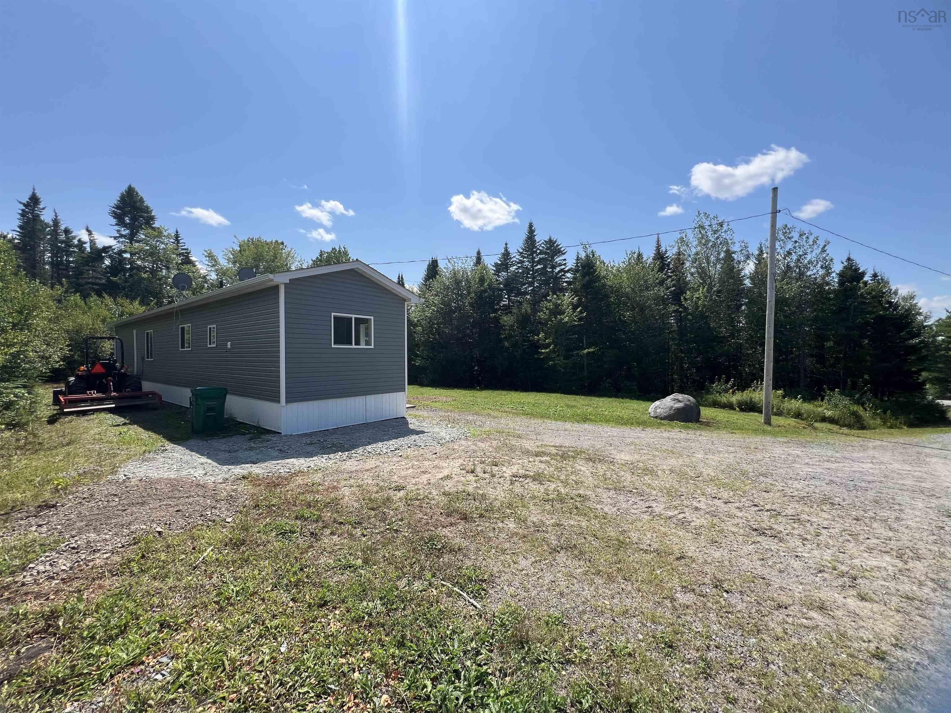 $315,000.00: 592 Highway 14, Upper Vaughan