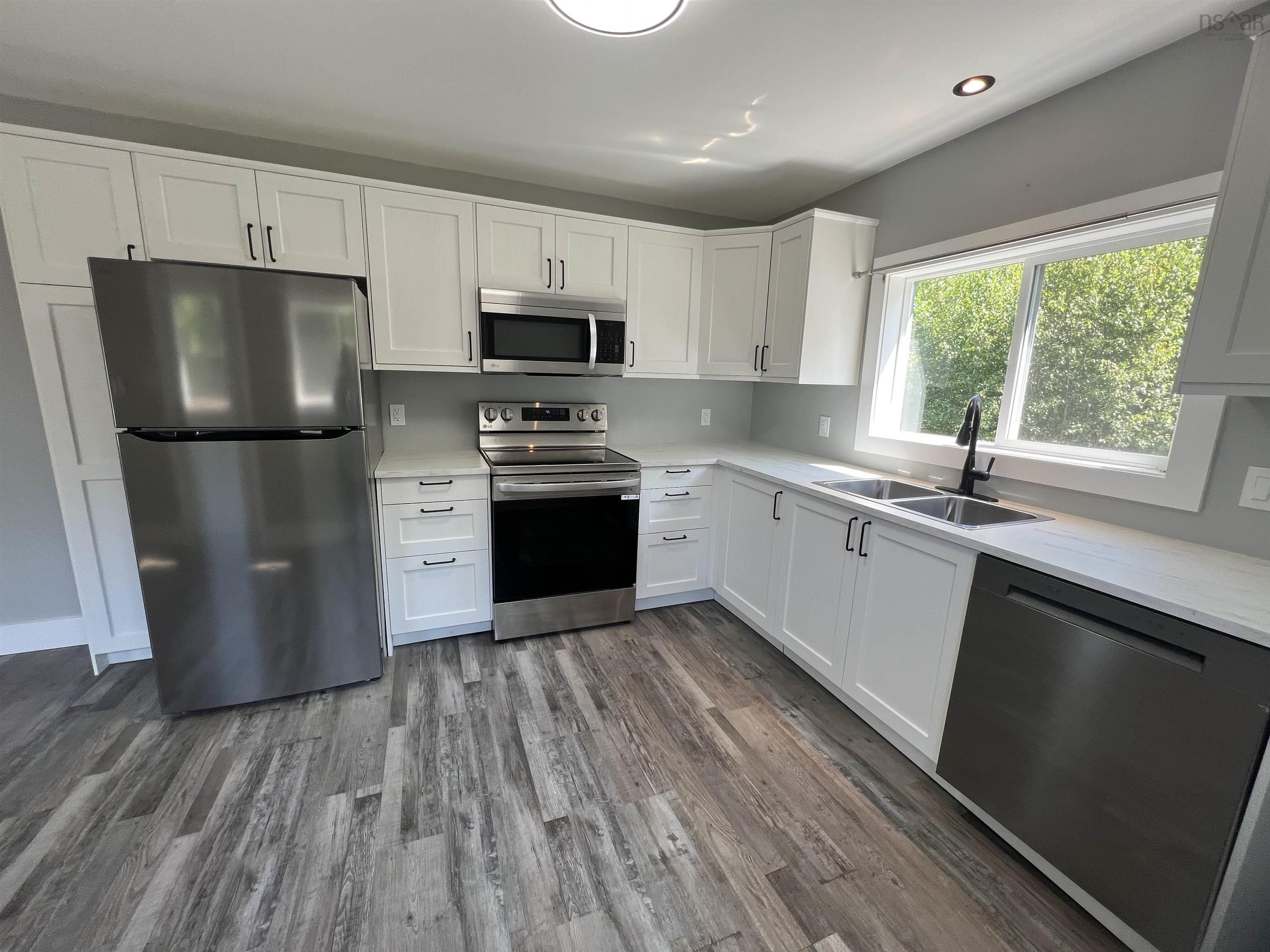 $315,000.00: 592 Highway 14, Upper Vaughan