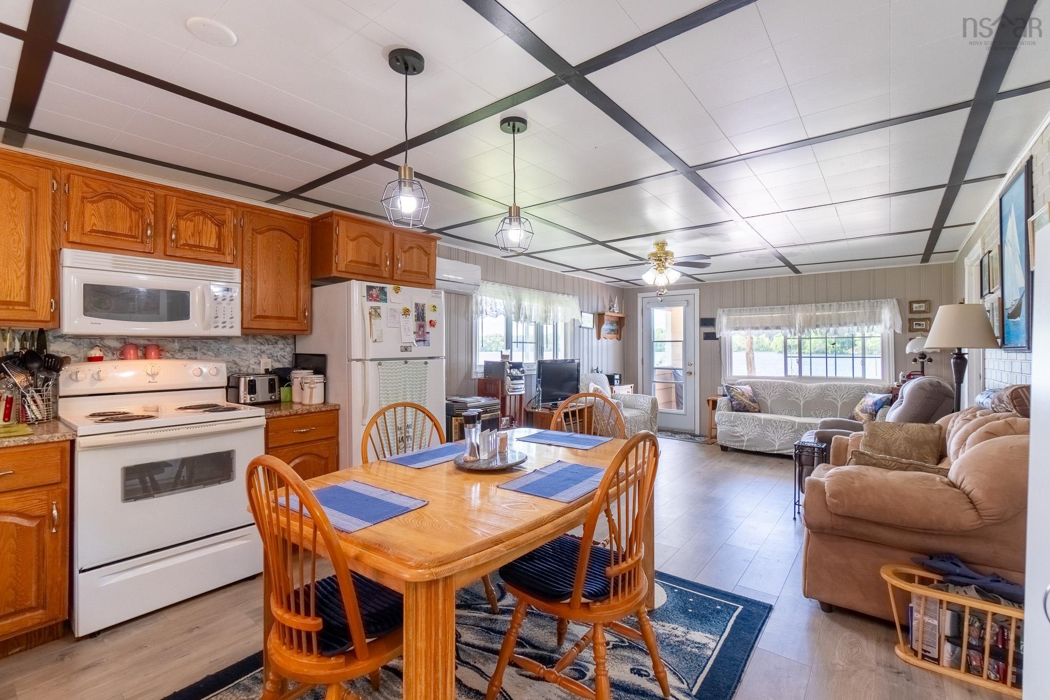 $309,900.00: 296 Hunts Lake Road, Aldersville