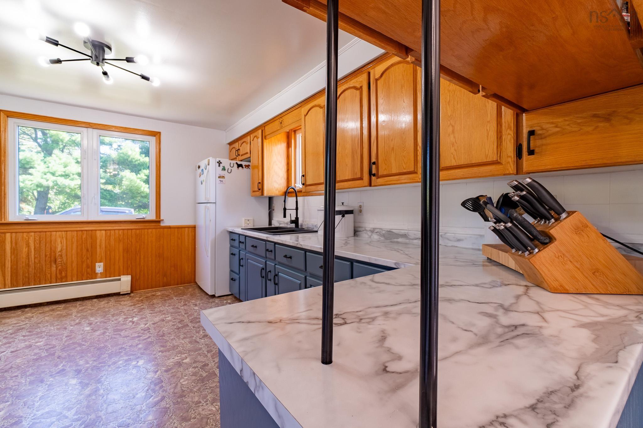 $339,900.00: 6055 Highway 12, North Alton