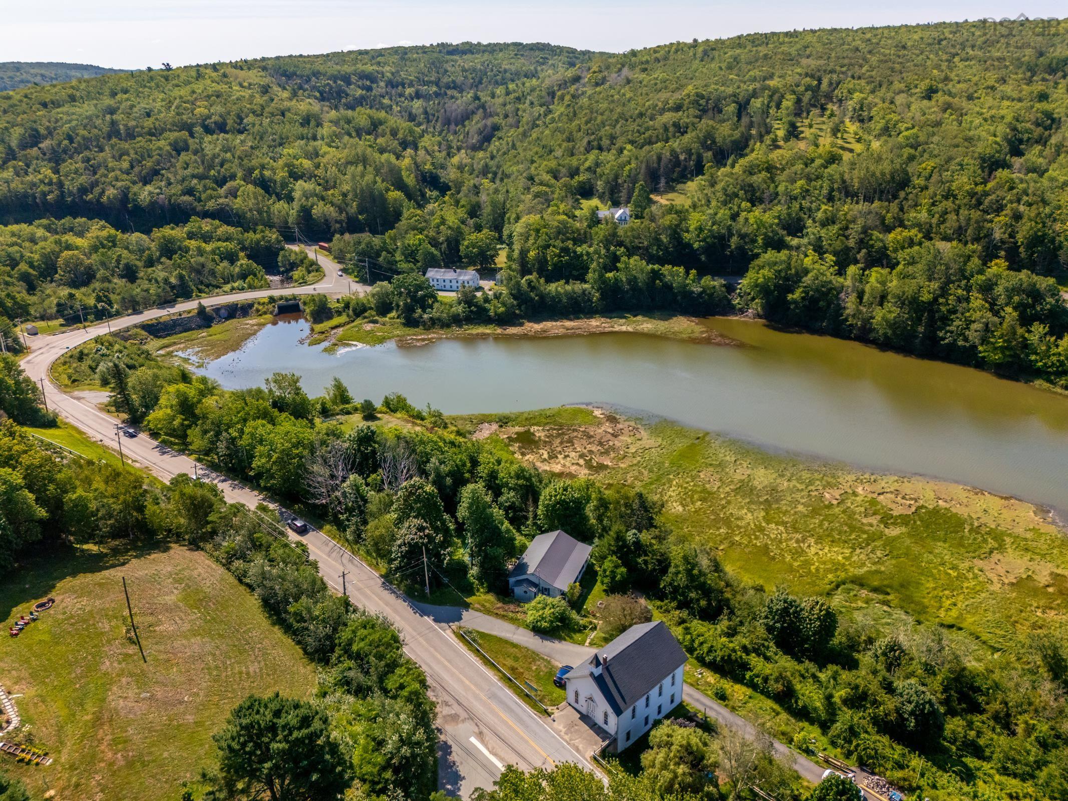 $142,000.00: 1671 Highway 1, Clementsport