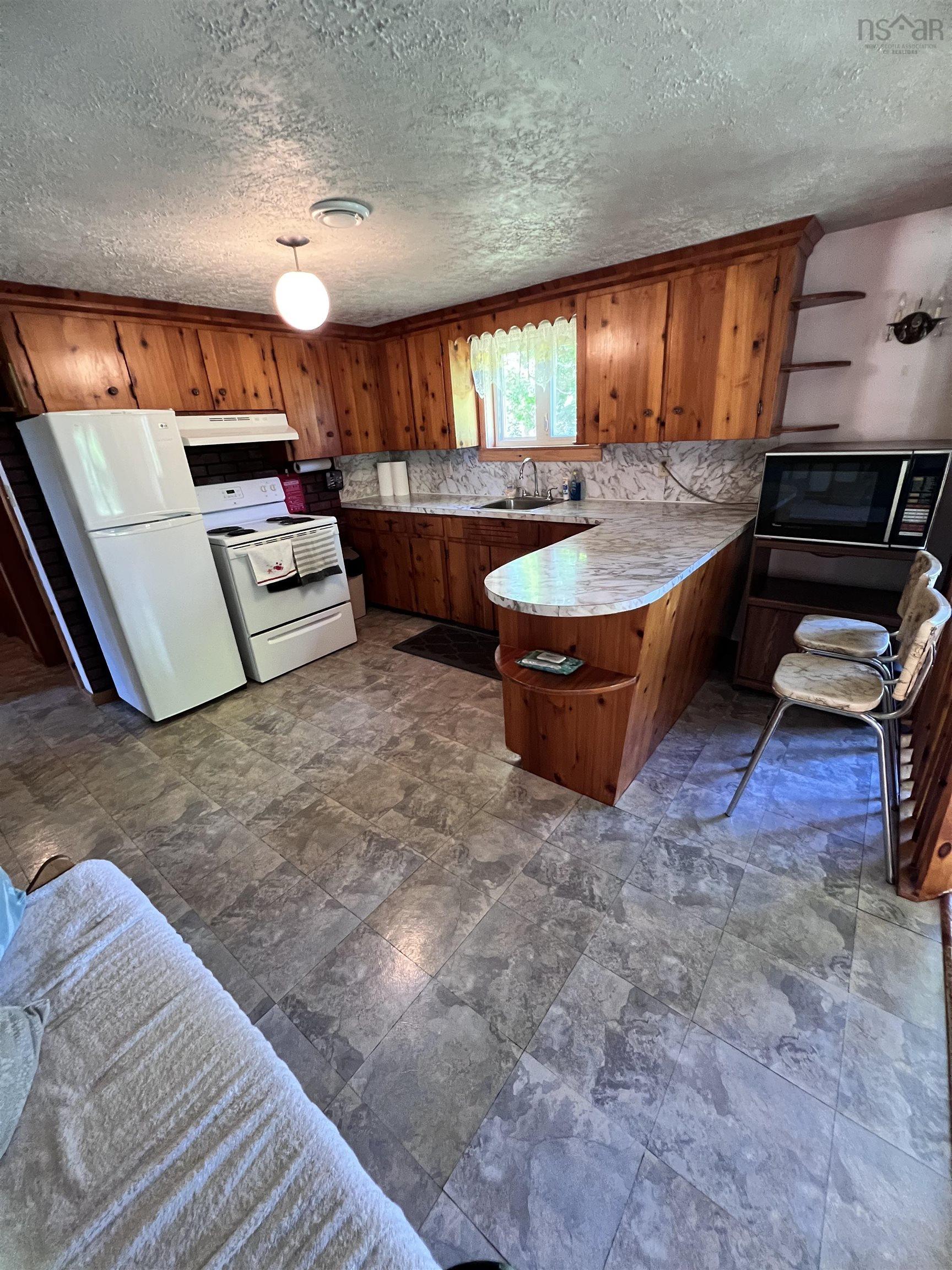 $369,900.00: 3515 Highway 3, East Chester