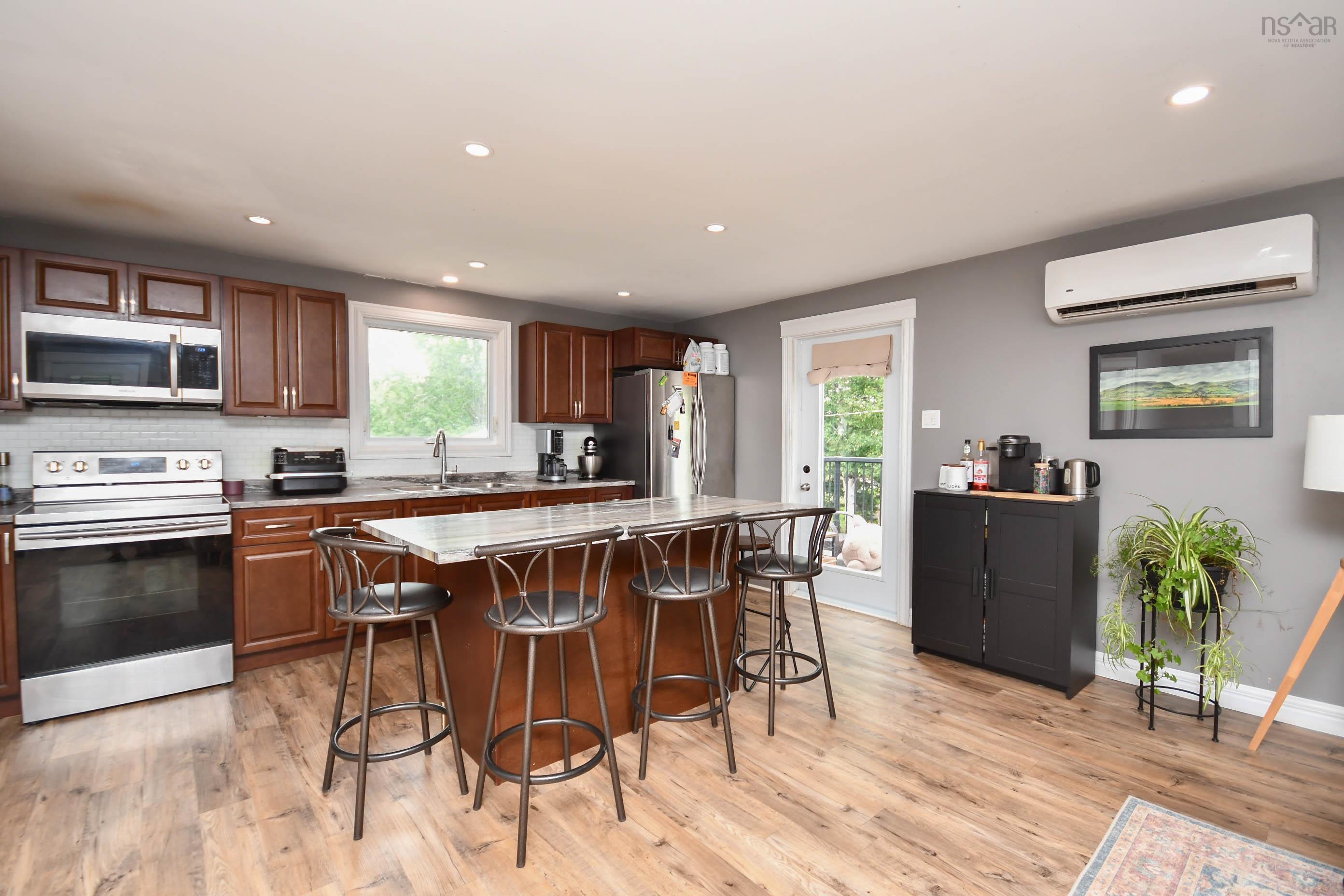 $397,000.00: 551 College Road, Bible Hill