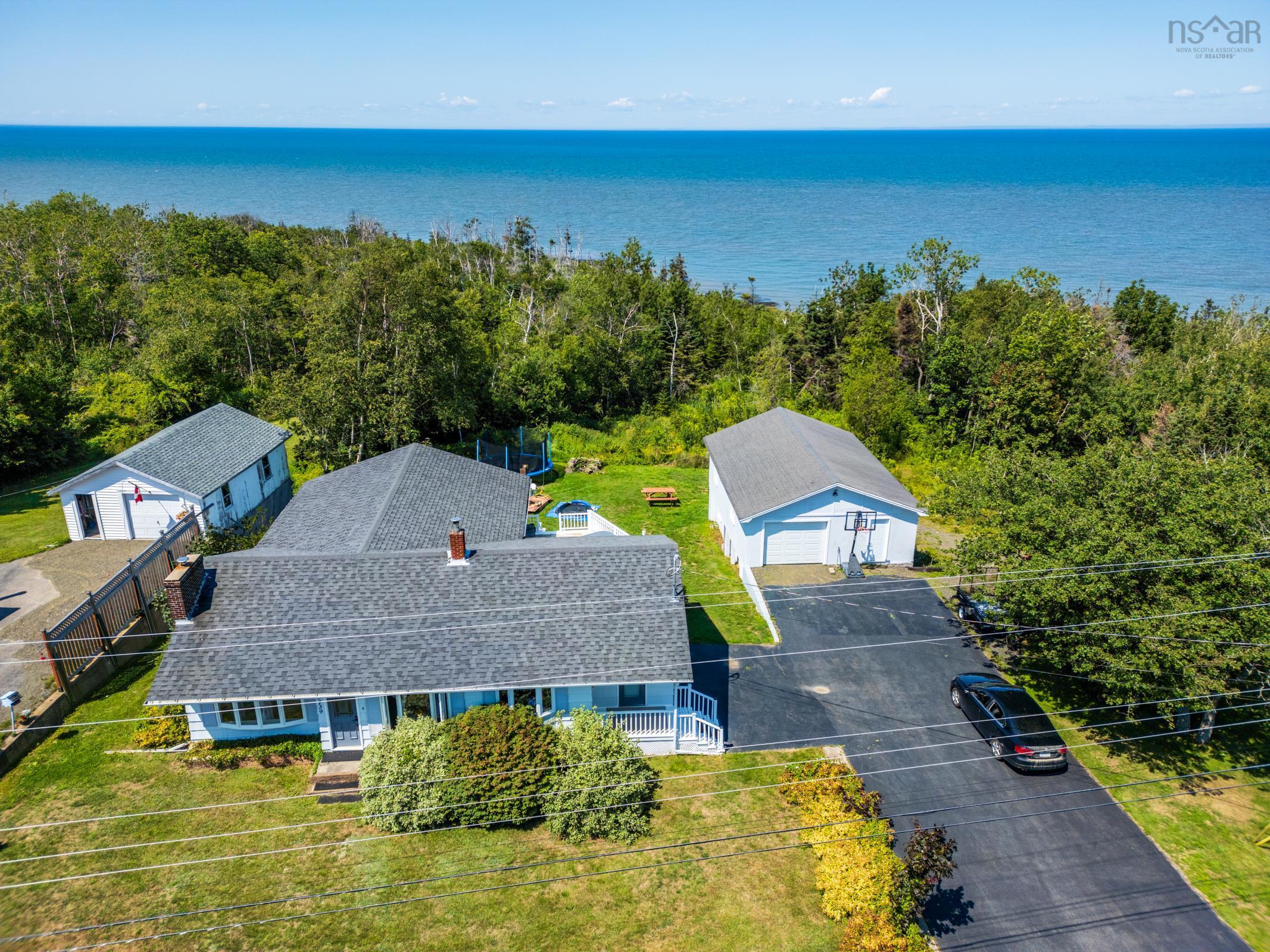 $324,900.00: 3739 Shore Road W, Hillsburn