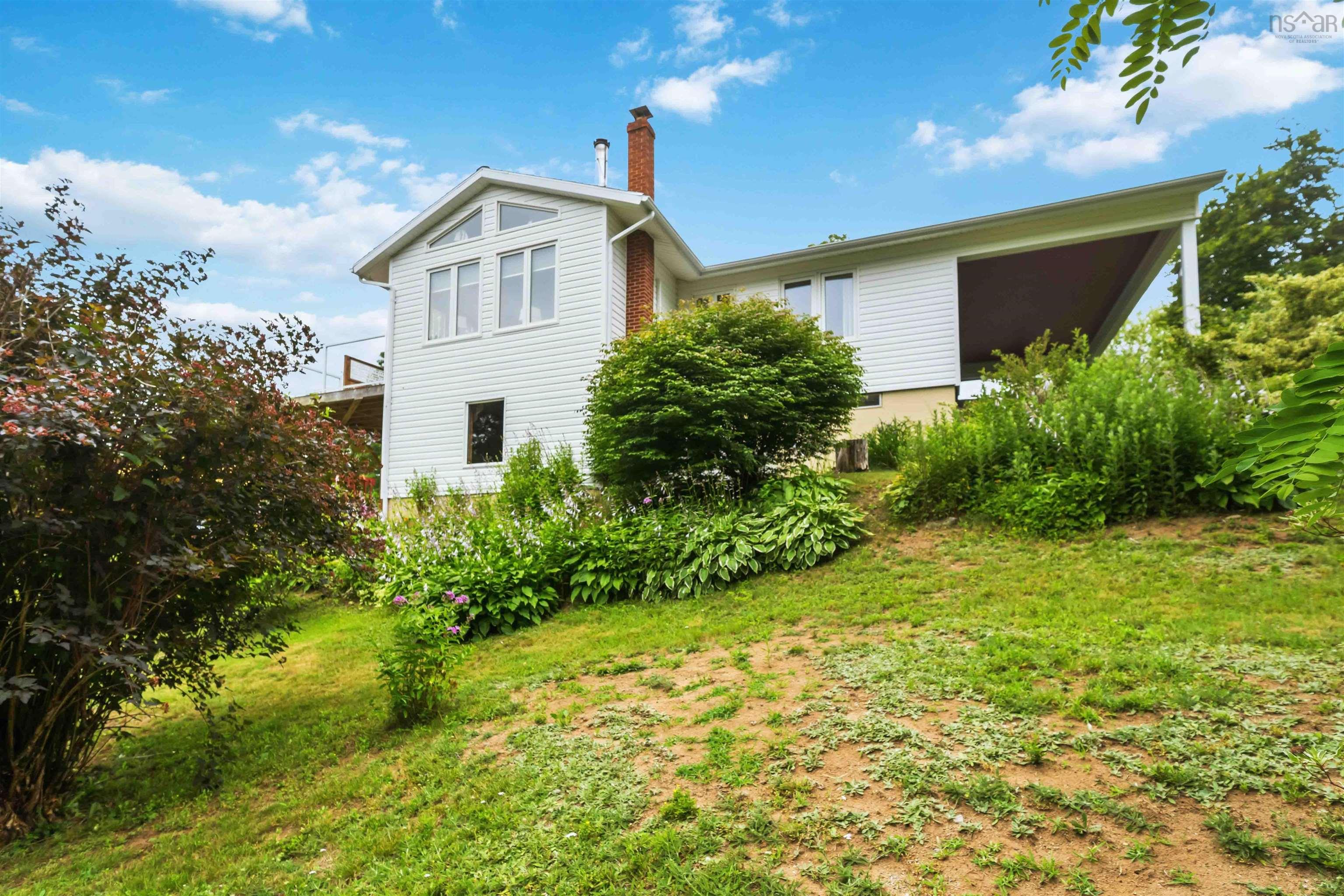 $349,999.00: 90 King Street, Digby