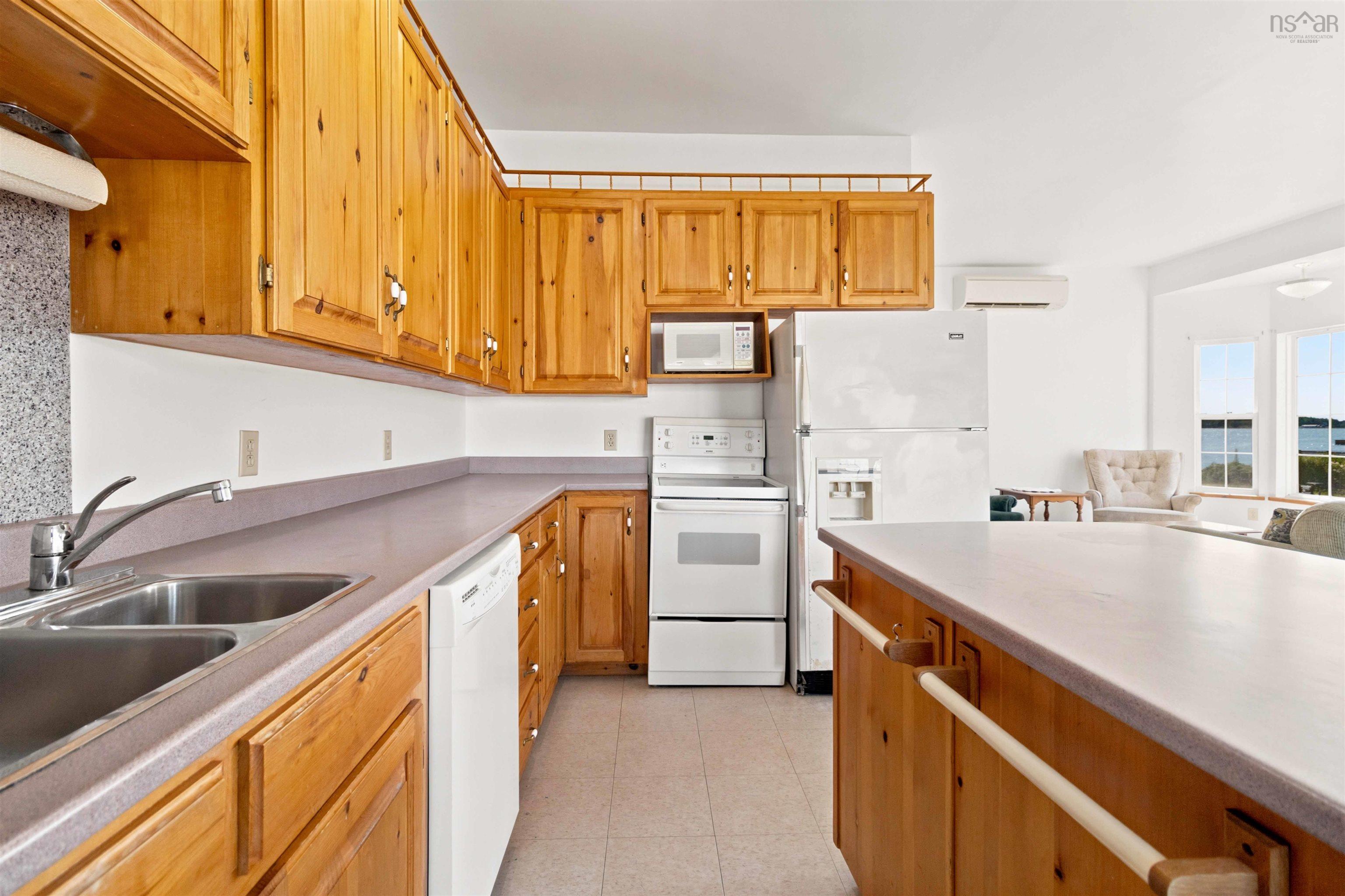 $549,000.00: 6405 & 6407 Highway 3, Western Shore