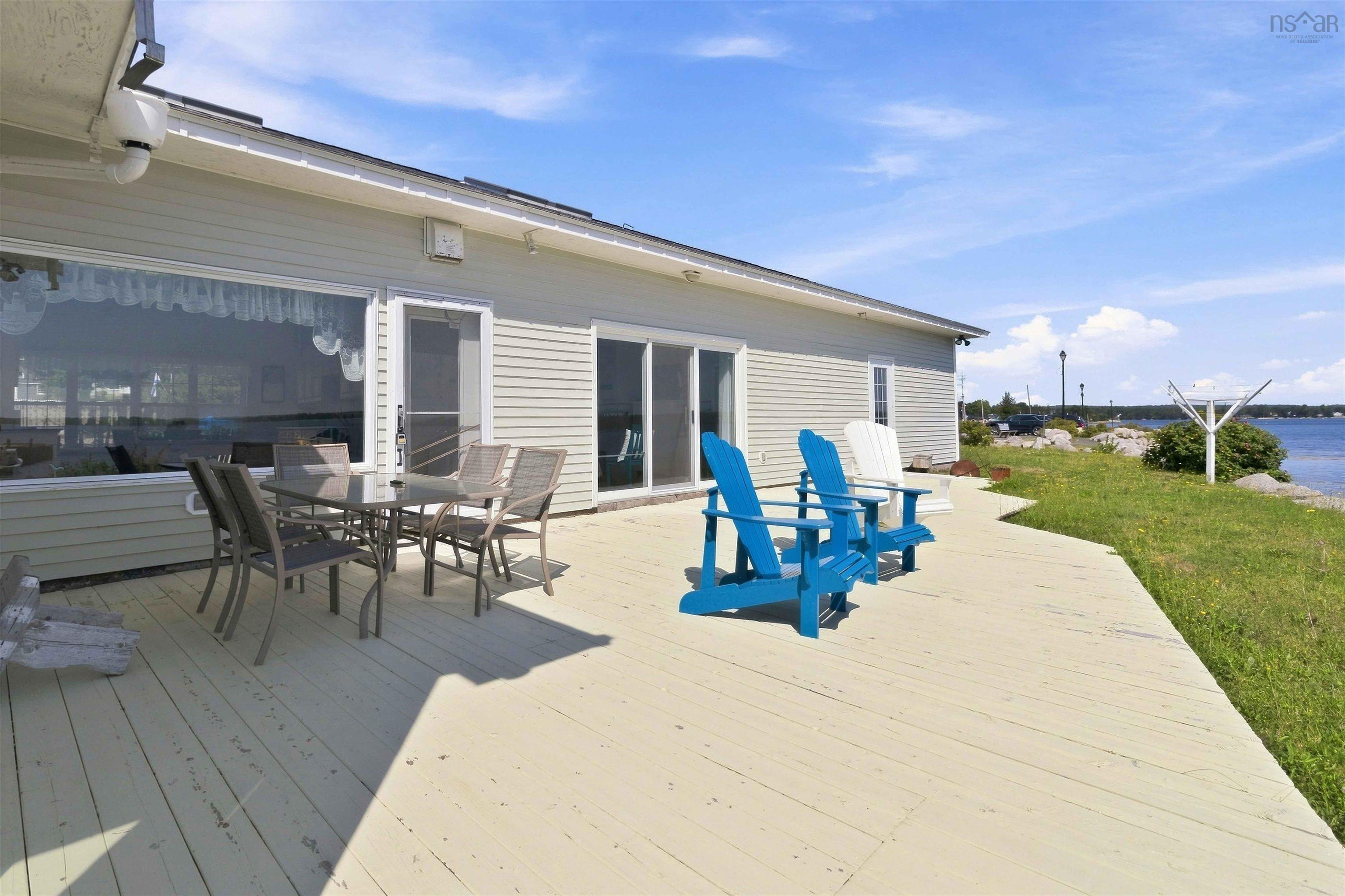 $549,000.00: 6405 & 6407 Highway 3, Western Shore