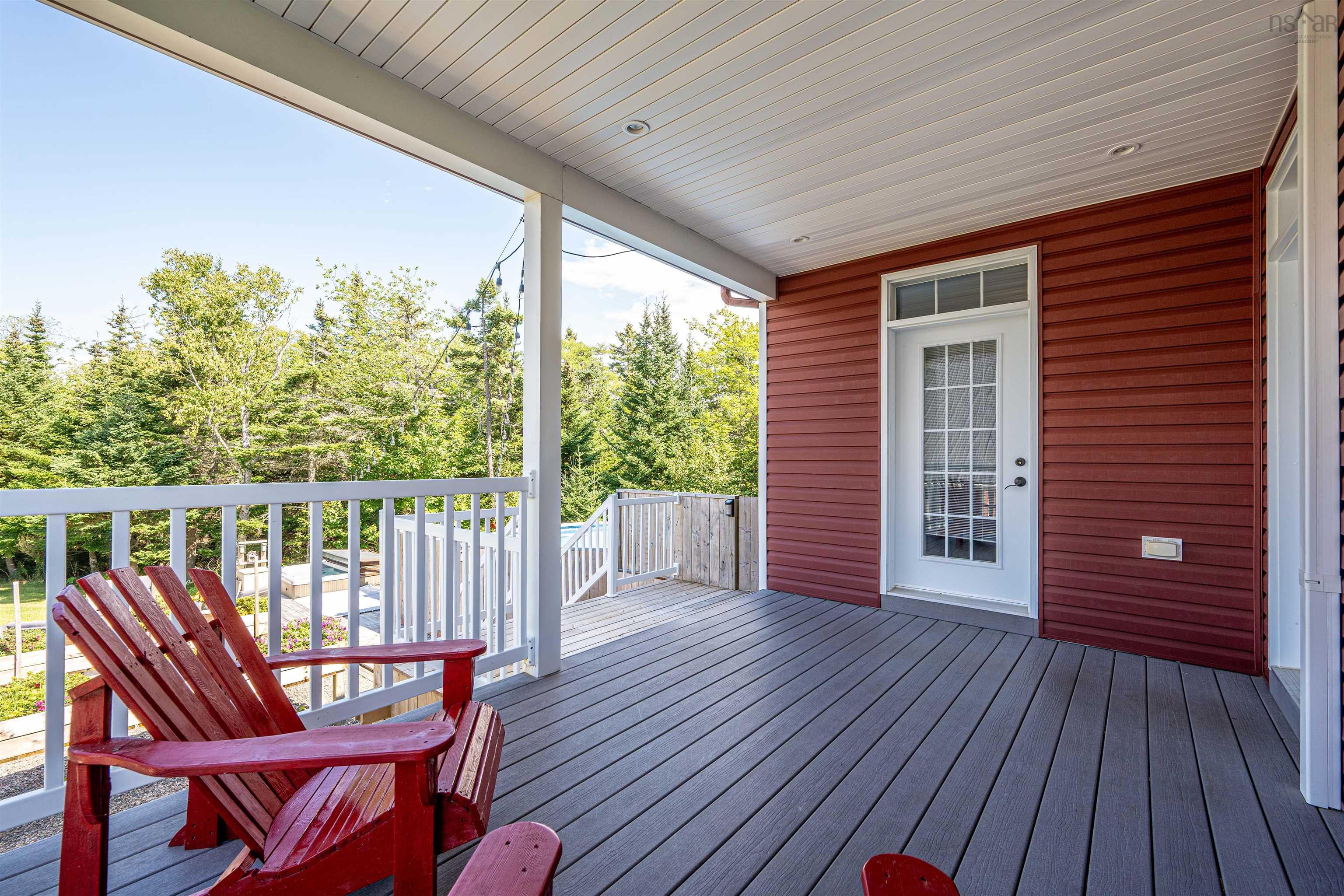 $975,900.00: 124 Murray Road, Eastern Passage