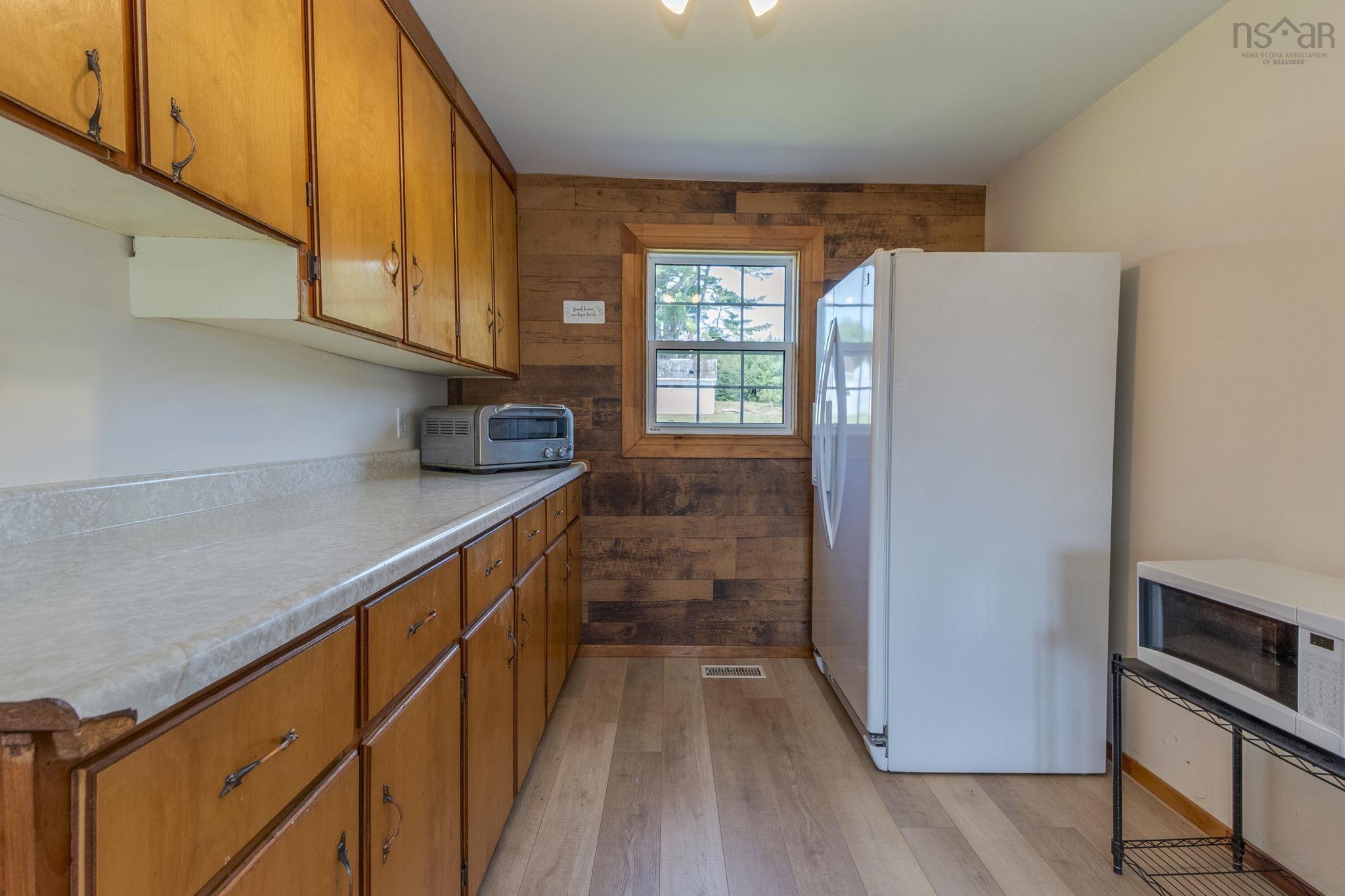 $430,000.00: 11703 Highway#7 Highway, Aspen