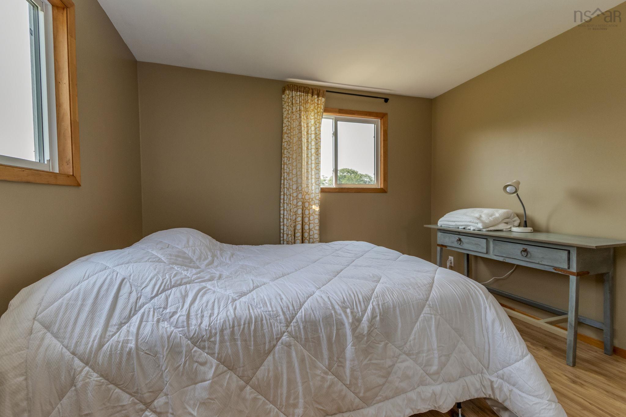 $430,000.00: 11703 Highway#7 Highway, Aspen