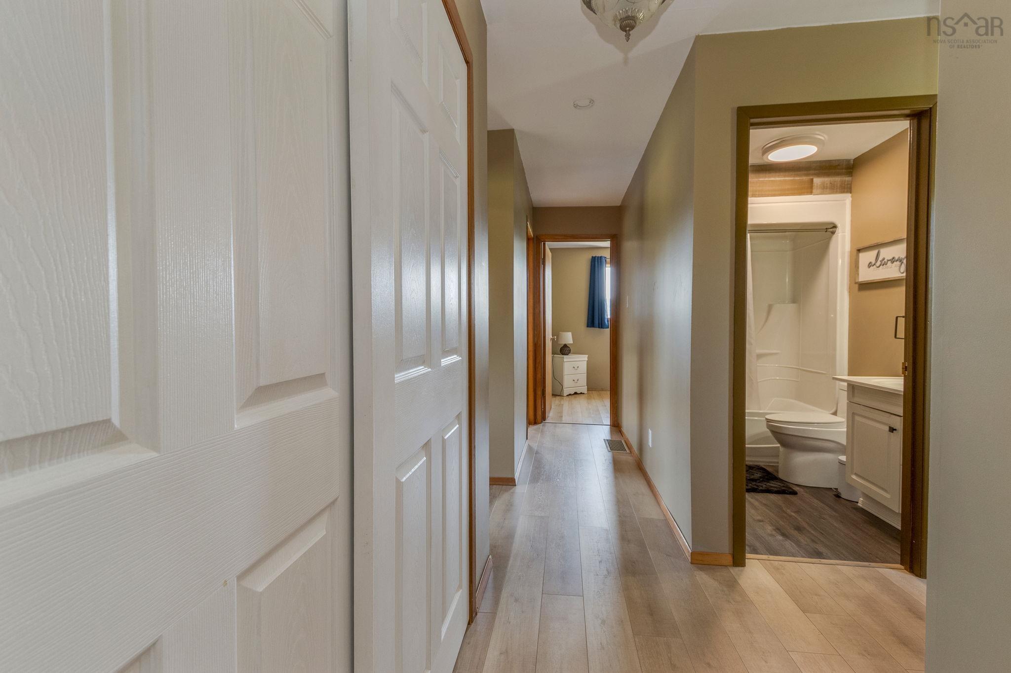 $430,000.00: 11703 Highway#7 Highway, Aspen