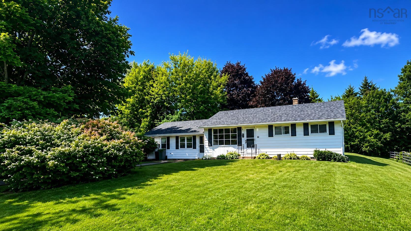 $375,000.00: 86 Tideview Drive, Lower Truro