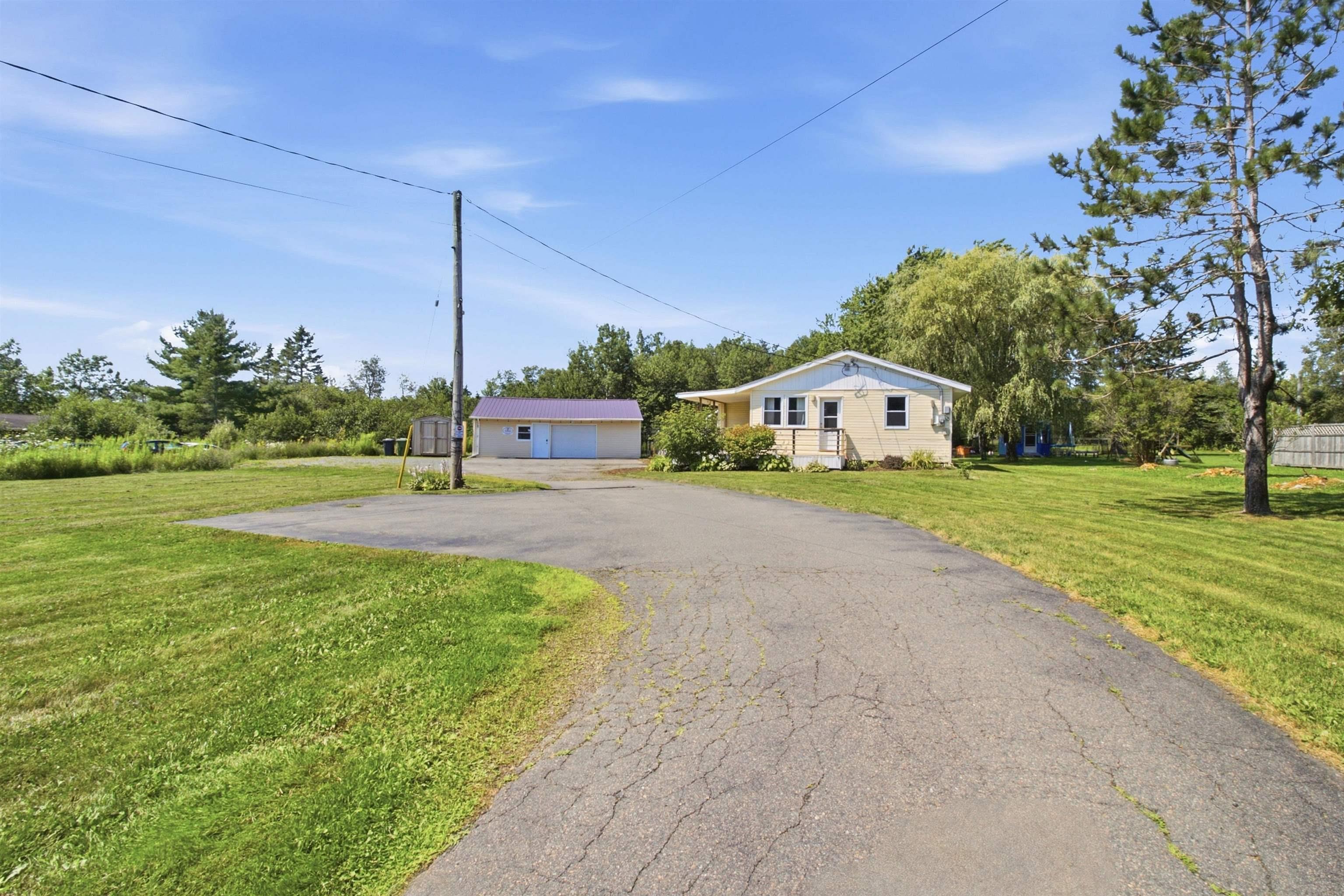 $279,900.00: 1096 Highway 2, Hilden