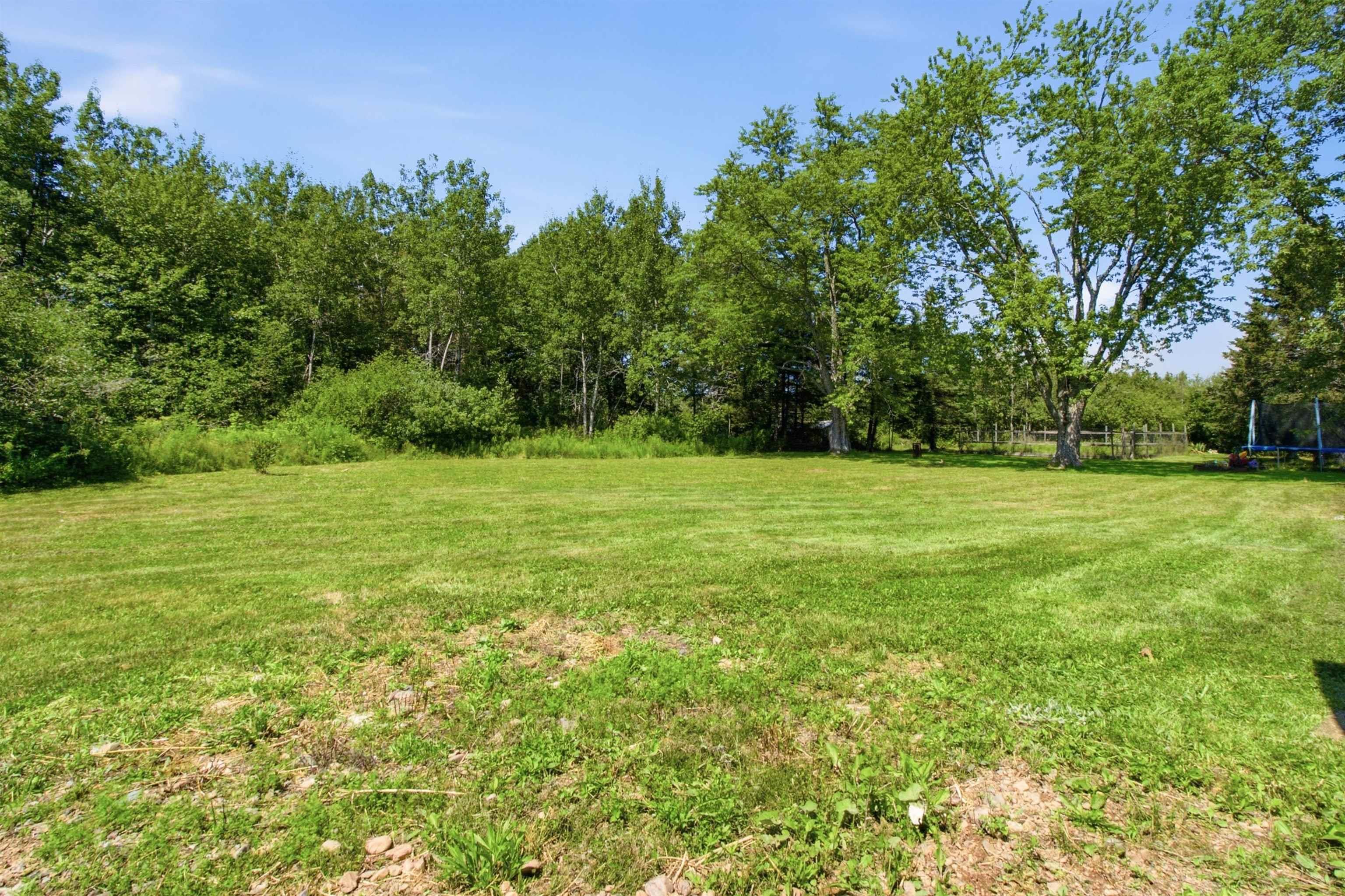 $279,900.00: 1096 Highway 2, Hilden