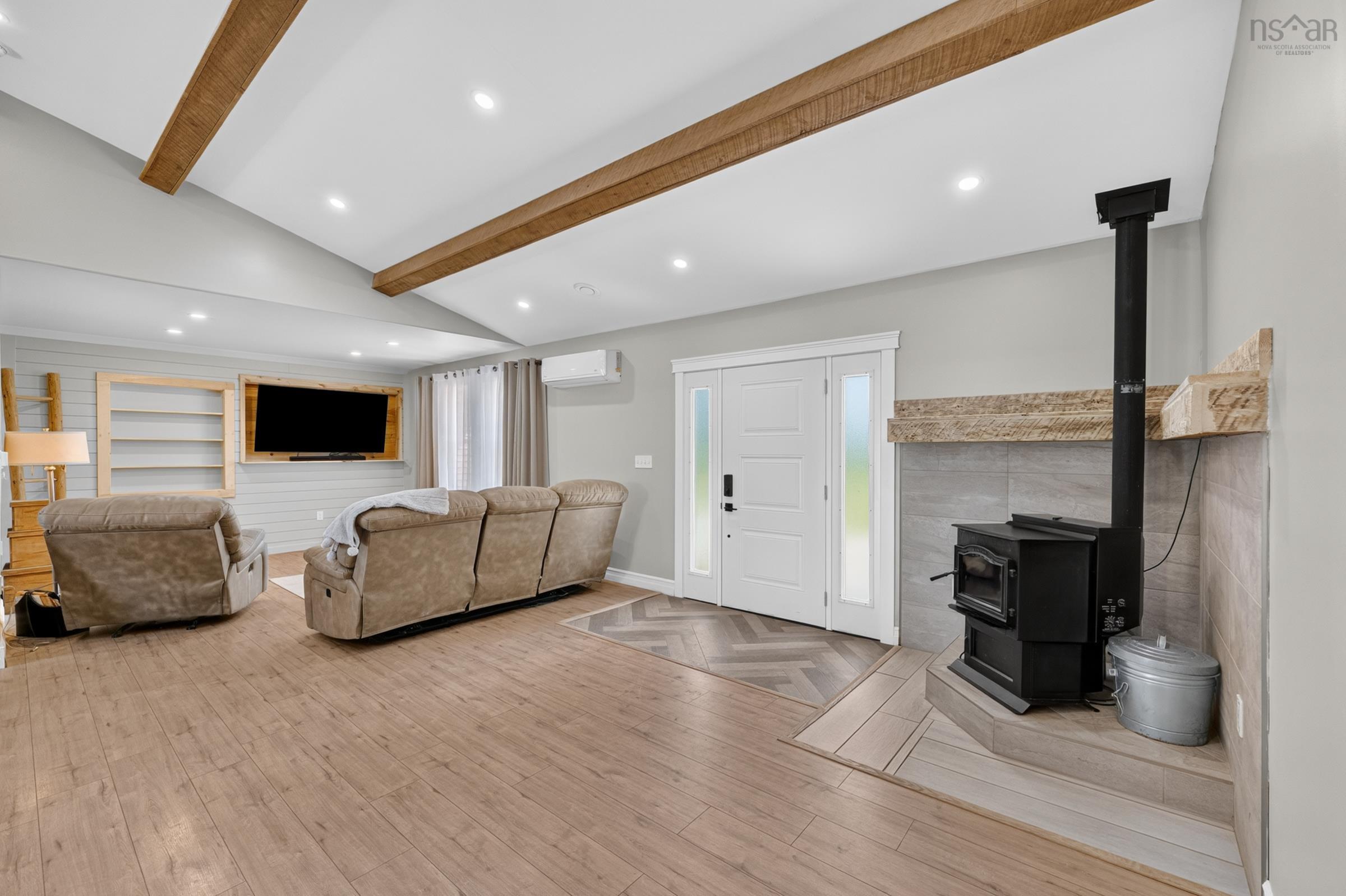$585,000.00: 249 Stronach Mountain Road, Melvern Square