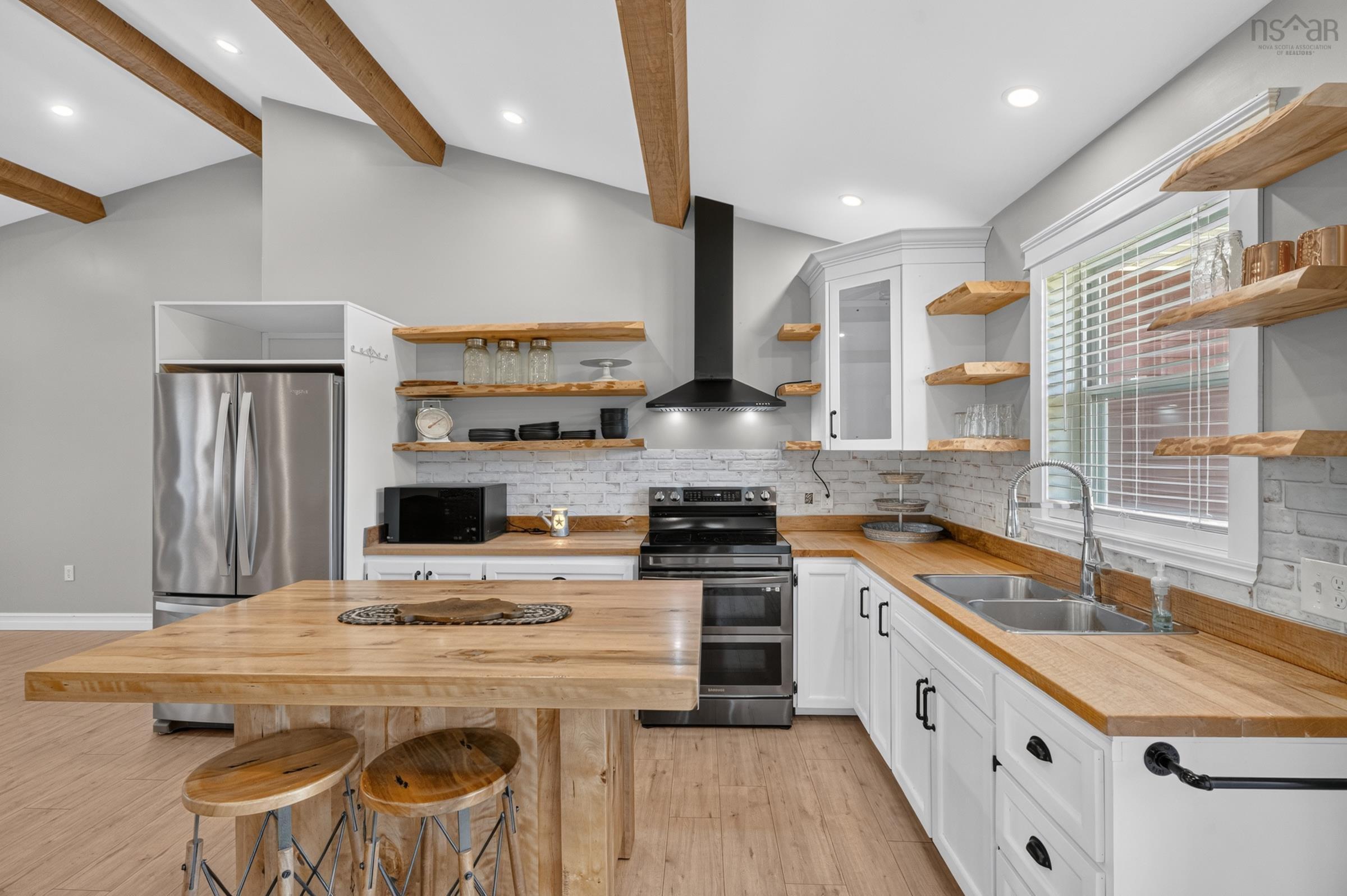 $585,000.00: 249 Stronach Mountain Road, Melvern Square