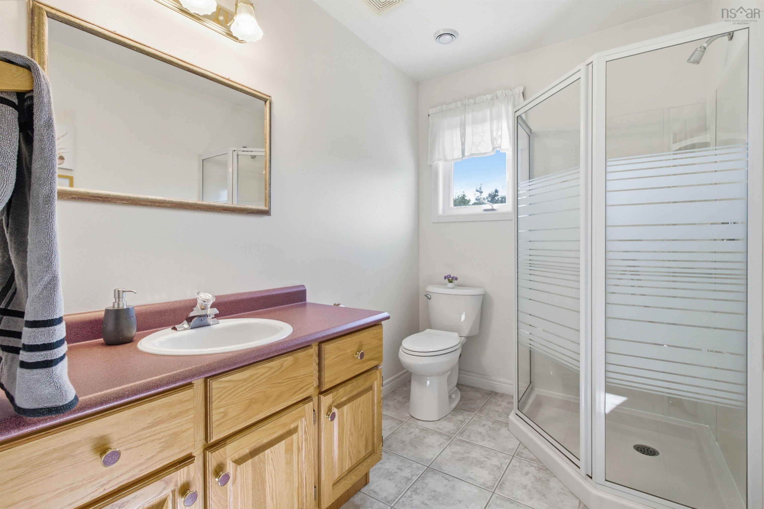 $599,000.00: 150 Lindforest Court, Middle Sackville