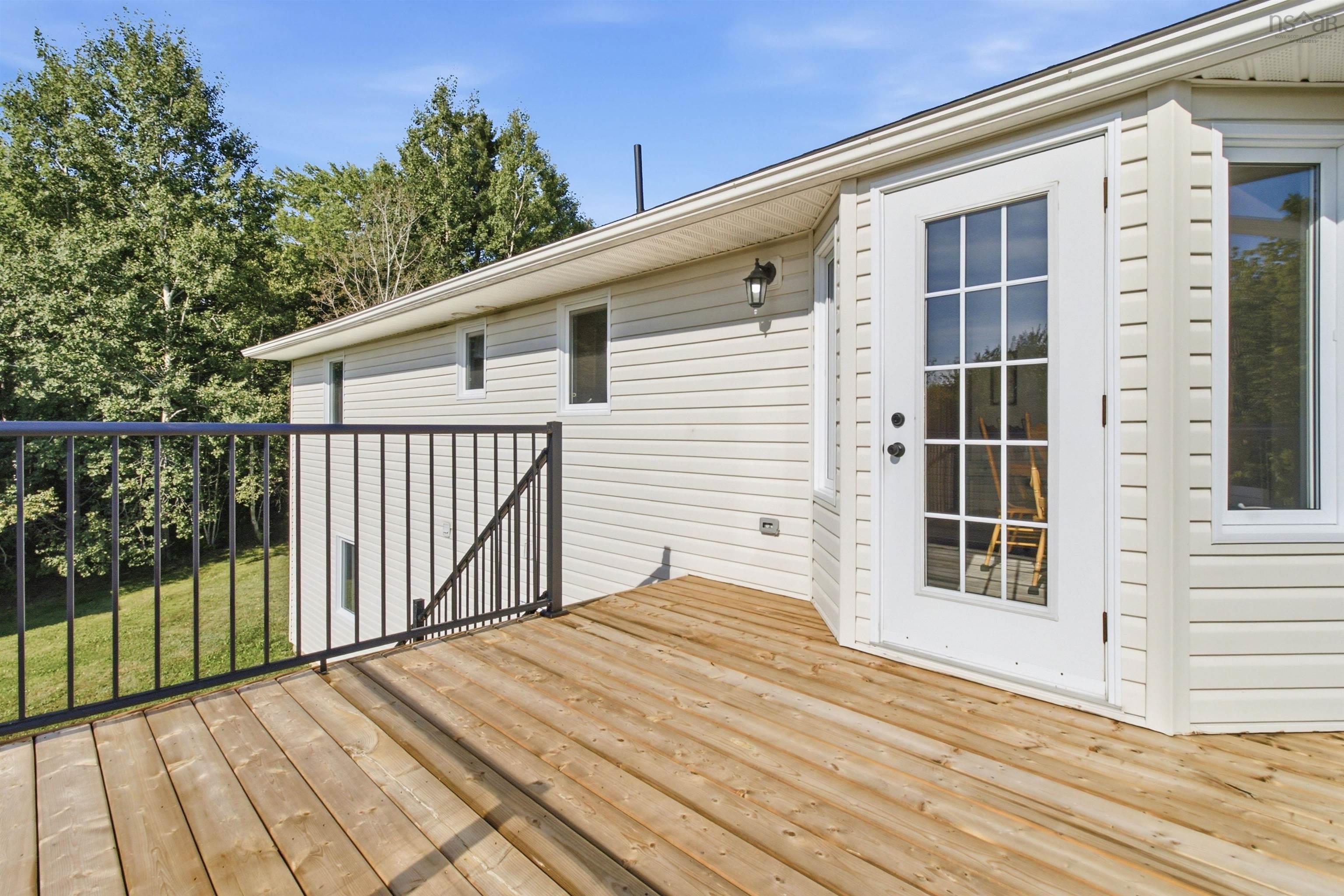 $599,000.00: 150 Lindforest Court, Middle Sackville