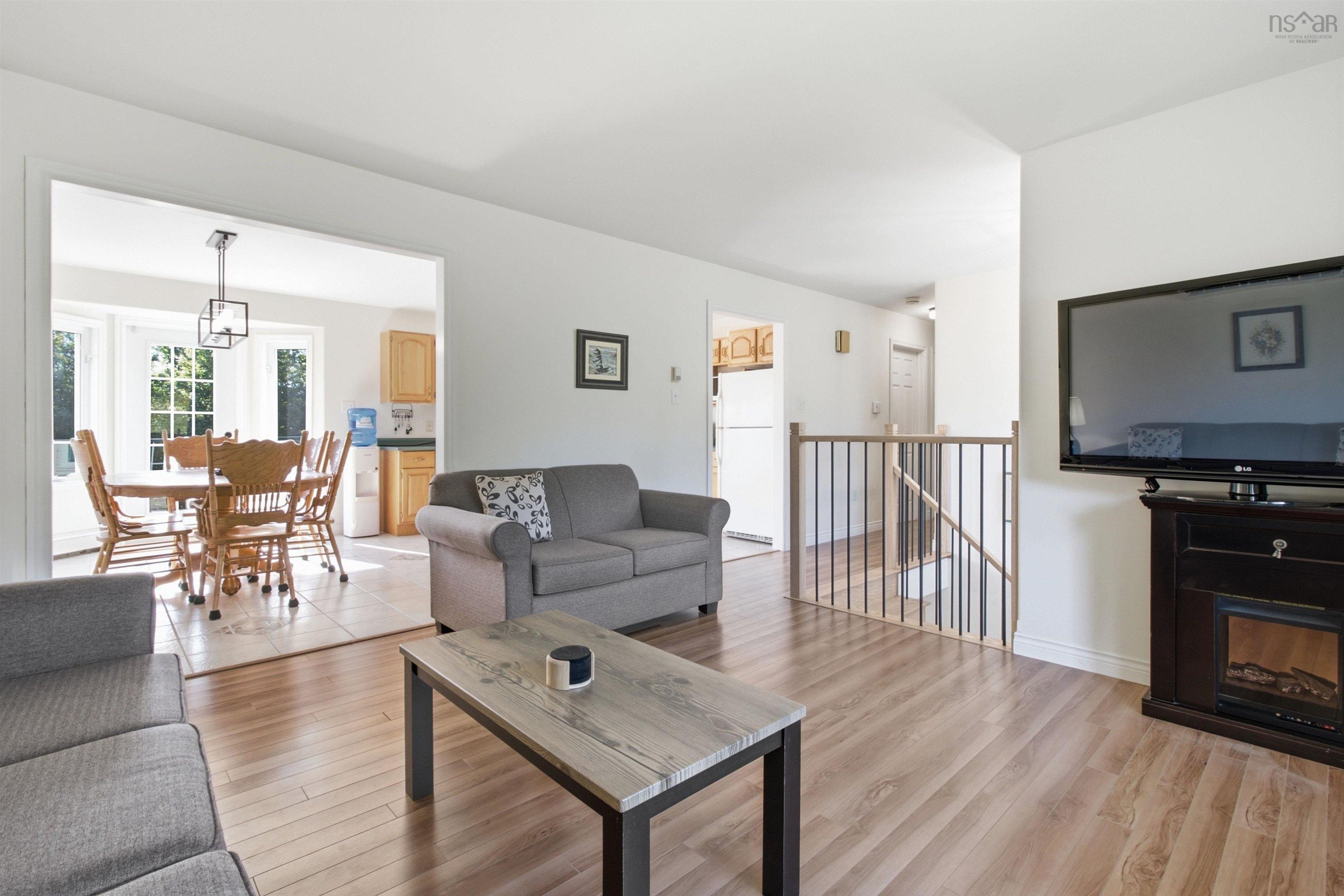 $599,000.00: 150 Lindforest Court, Middle Sackville