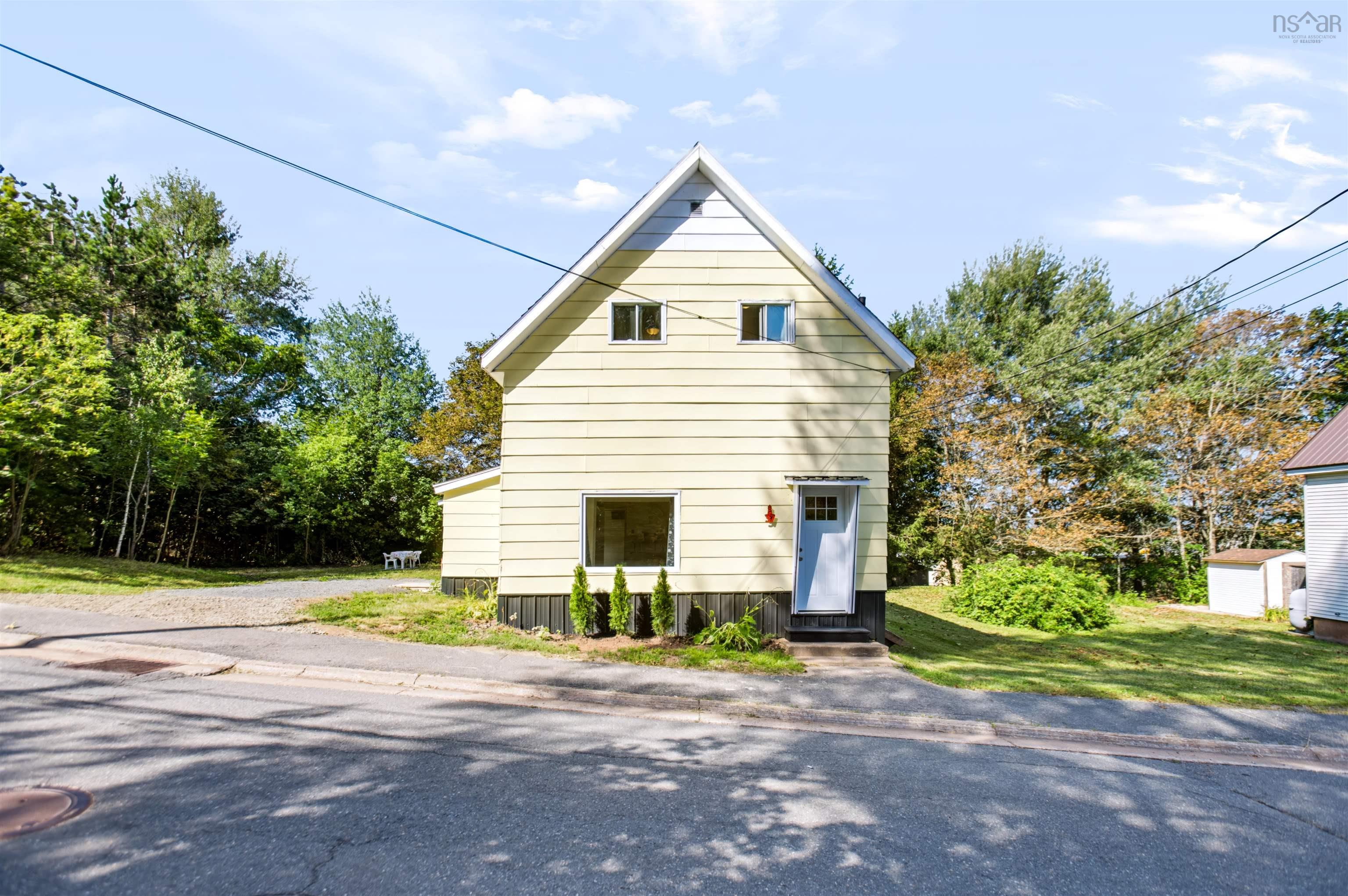 37 Church Street, Springhill, NS (MLS® 202620646)