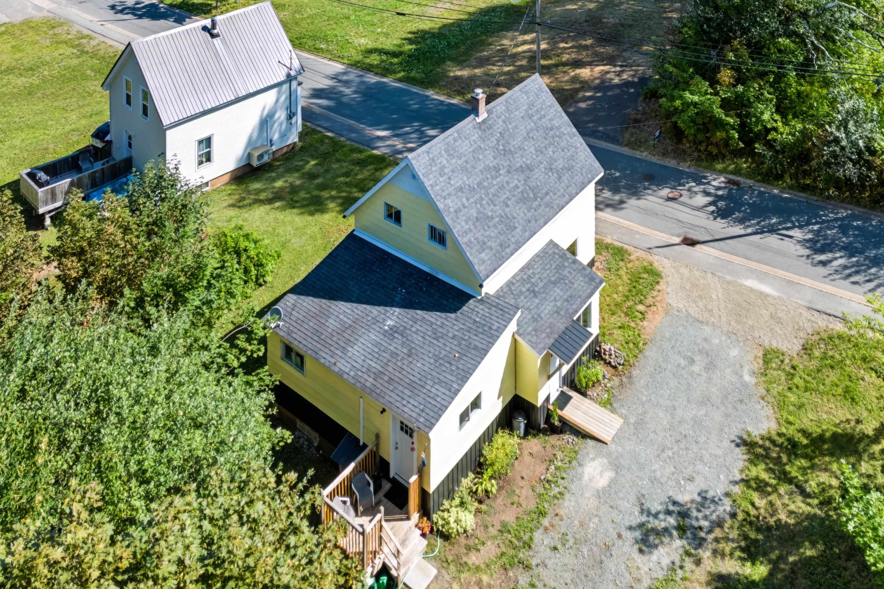 $184,900.00: 37 Church Street, Springhill