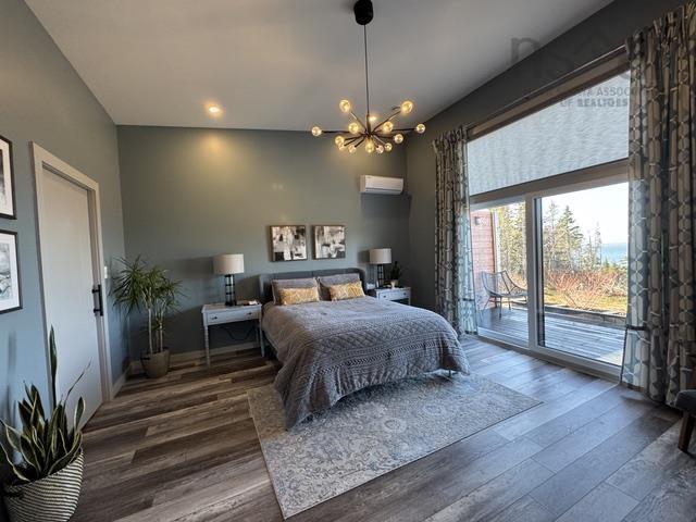$649,900.00: 110 Kaakwogook Way, Clam Bay