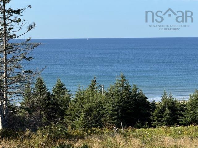 $649,900.00: 110 Kaakwogook Way, Clam Bay