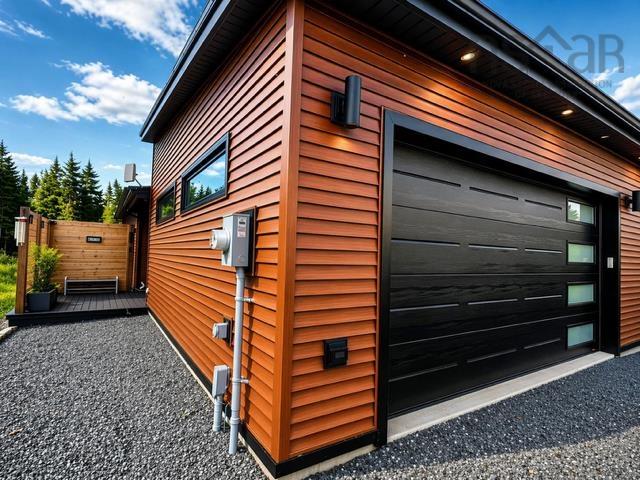 $649,900.00: 110 Kaakwogook Way, Clam Bay