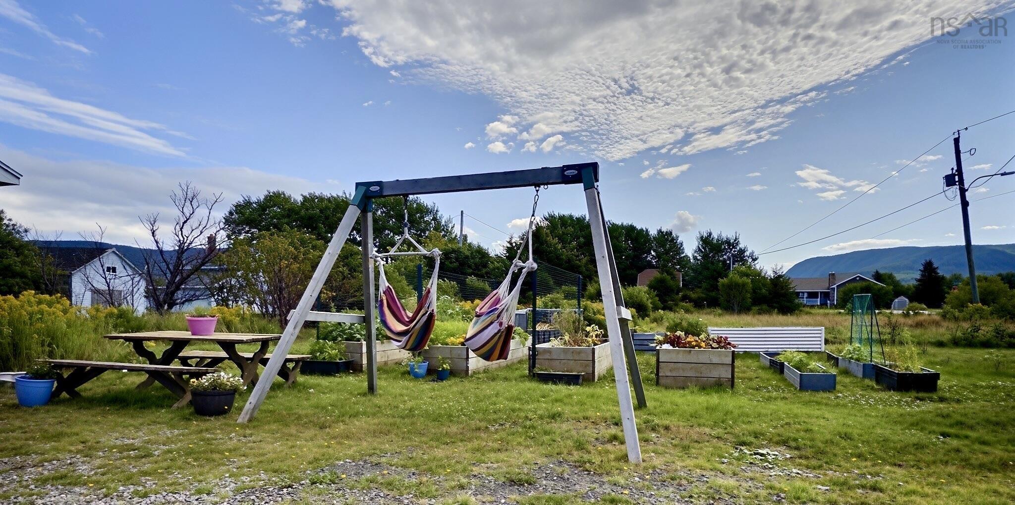 $269,000.00: 35 CHEMIN BROUSSARD, Petit Étang